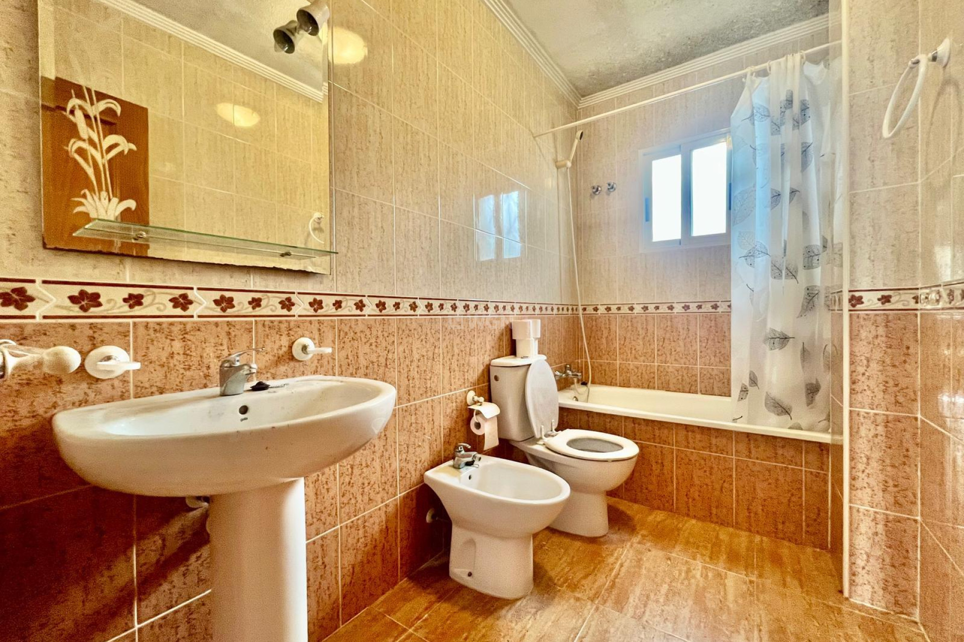 Resale - Bungalow - Orihuela Costa - La Chismosa
