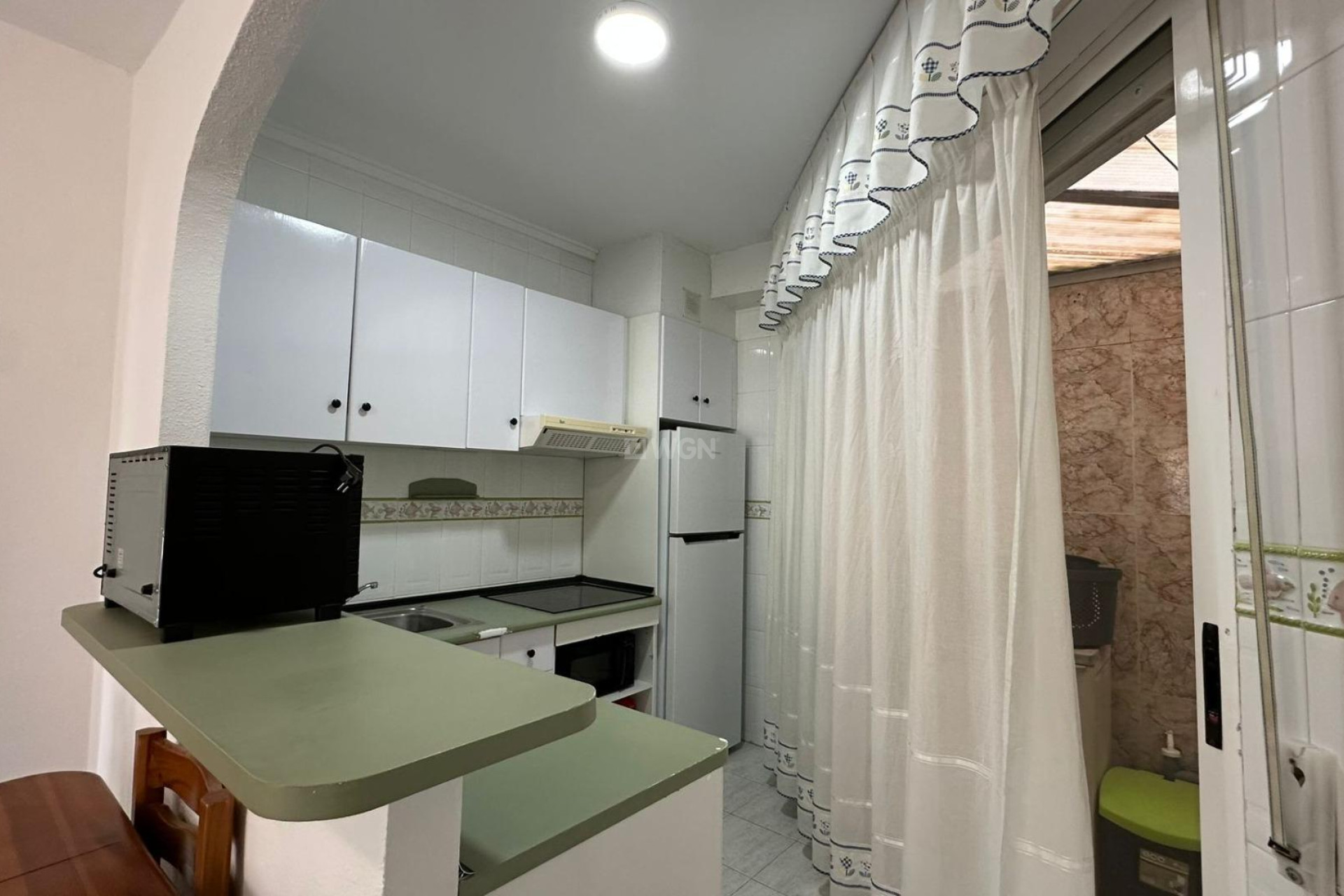 Resale - Bungalow - Orihuela Costa - Los Almendros-la Florida