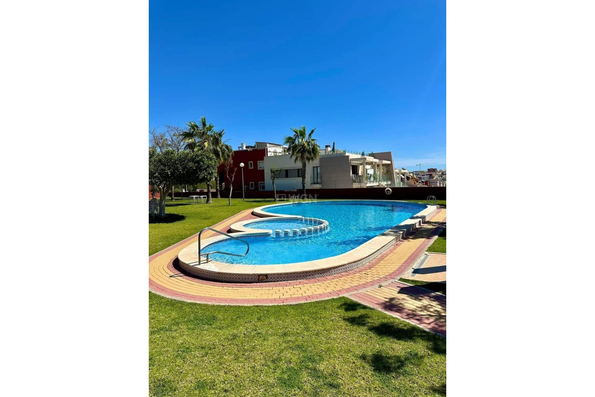 Resale - Bungalow - Orihuela Costa - PAU 26