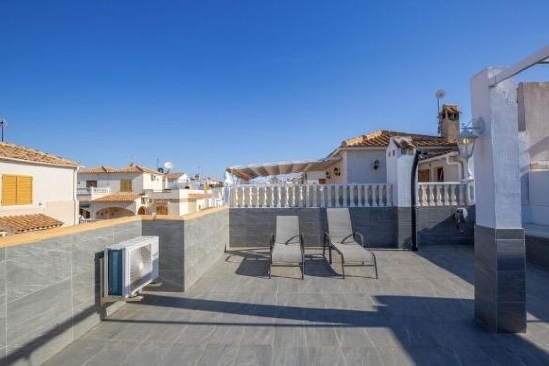 Resale - Bungalow - Orihuela Costa - Playa Flamenca Norte