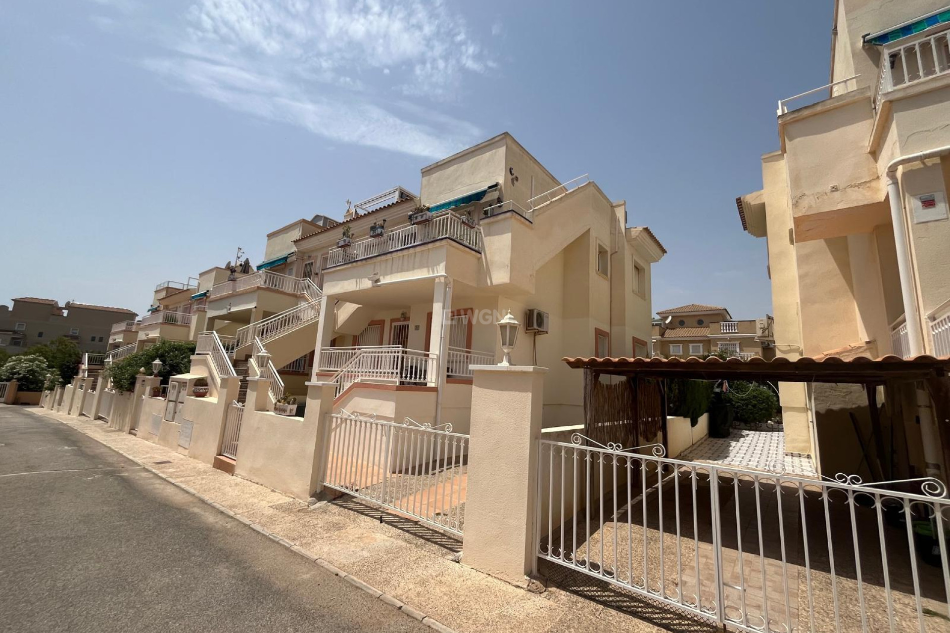 Resale - Bungalow - Orihuela Costa - Punta Prima