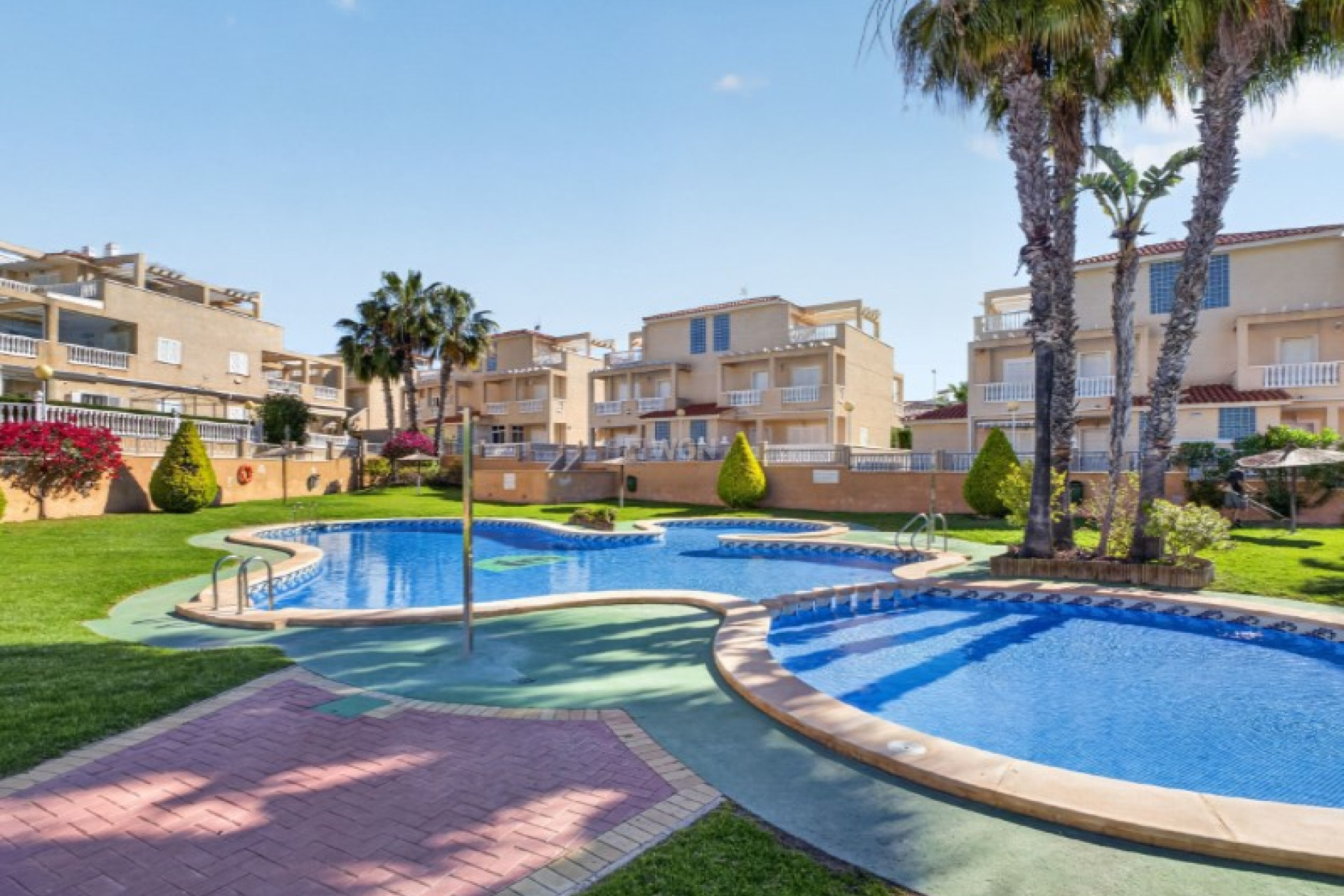Resale - Bungalow - Orihuela - Inland