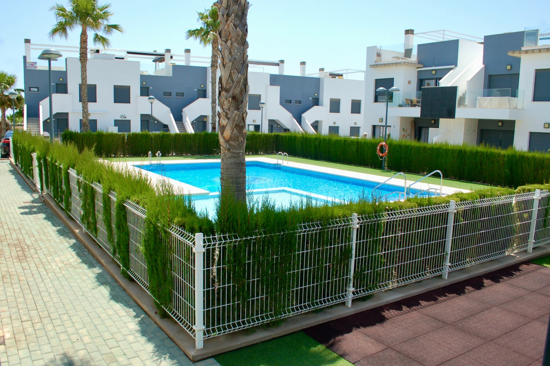 Resale - Bungalow - Pilar de la Horadada - Costa Blanca