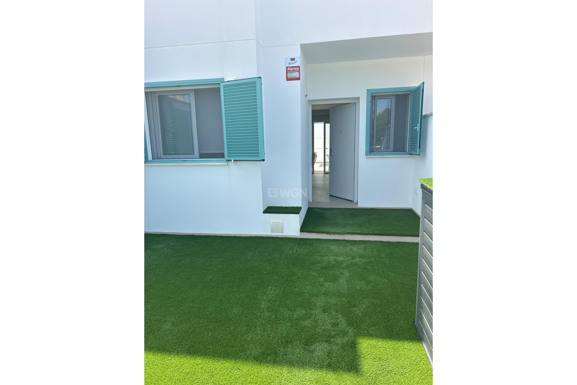 Resale - Bungalow - Pilar de la Horadada - El Mojón