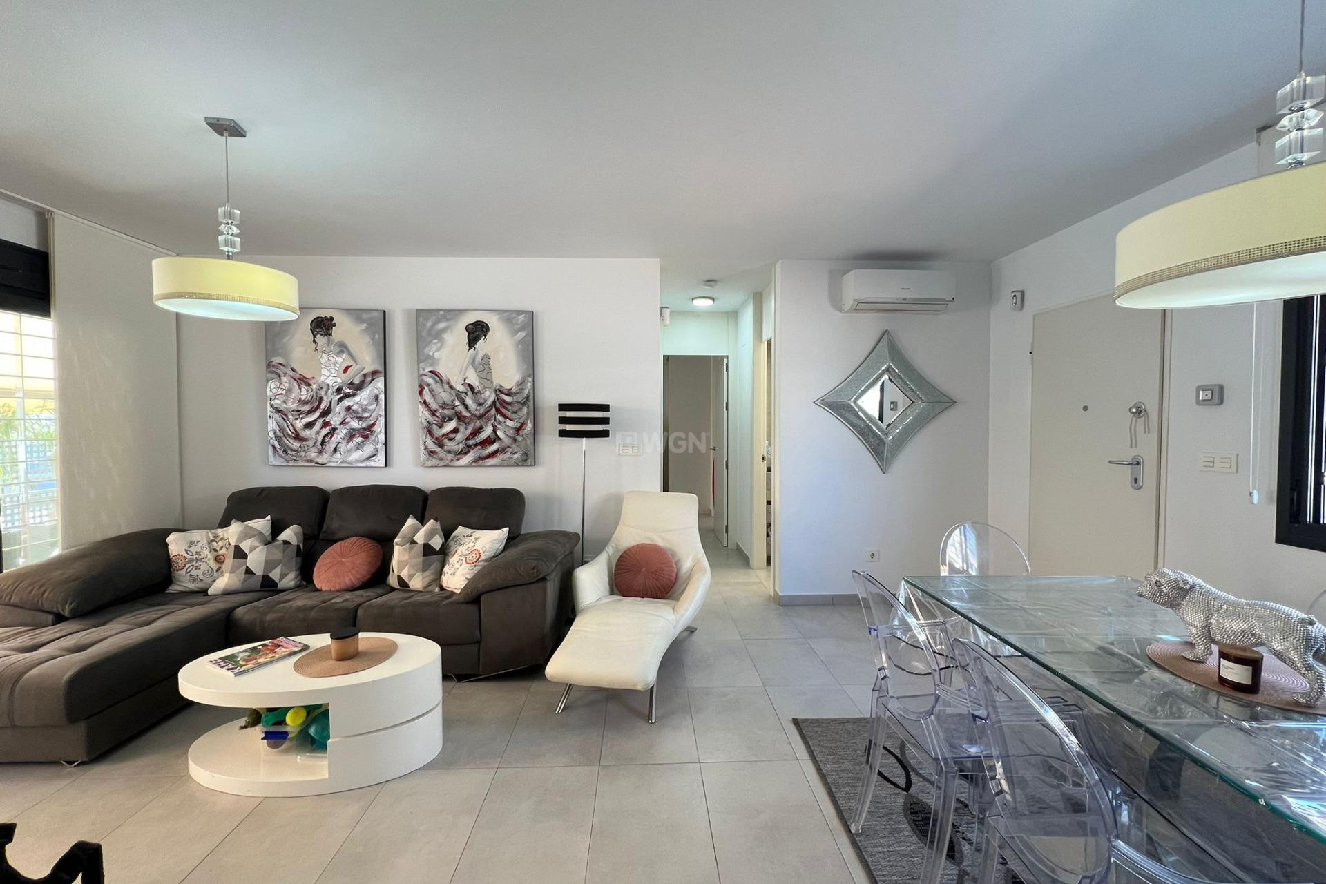 Resale - Bungalow - Pilar de la Horadada - Torre De La Horadada