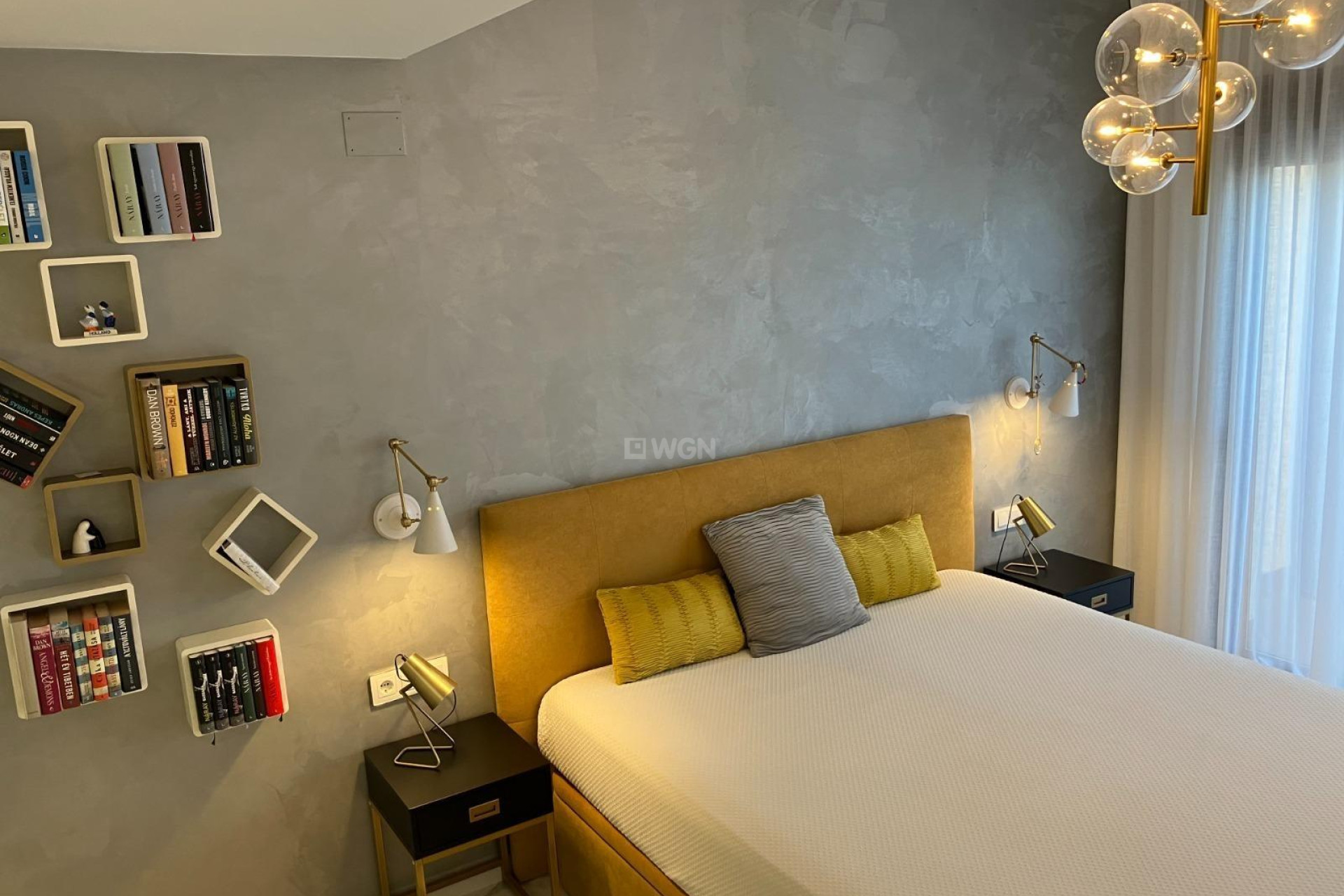 Resale - Bungalow - San Miguel de Salinas - Las Colinas