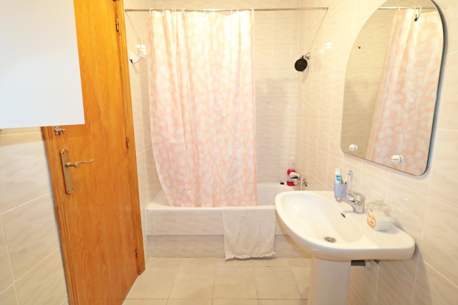 Resale - Bungalow - Torrevieja - Acequion