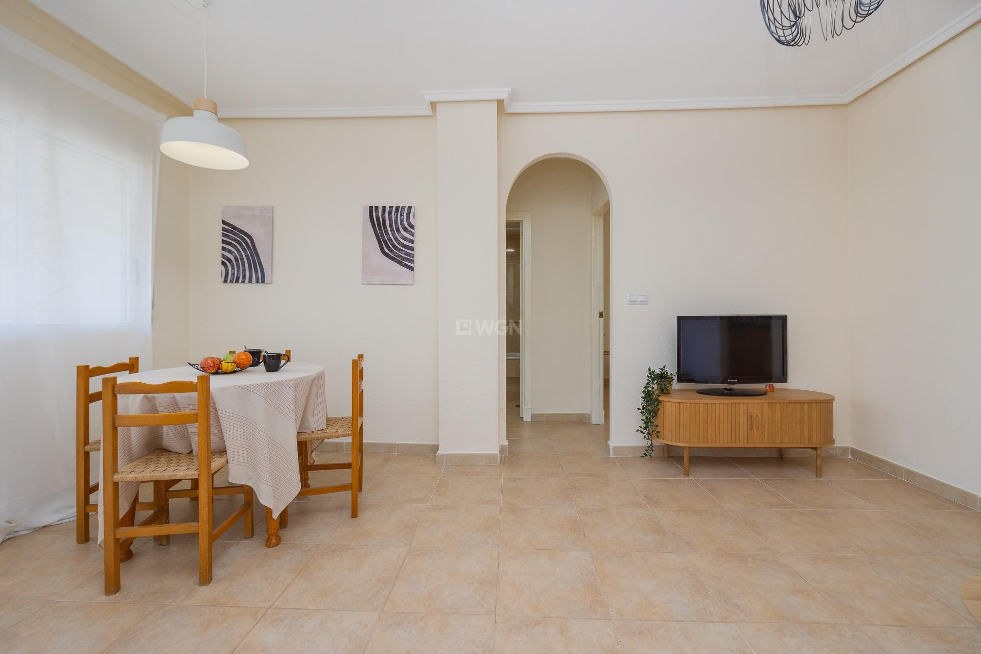 Resale - Bungalow - Torrevieja - Aguas Nuevas 1