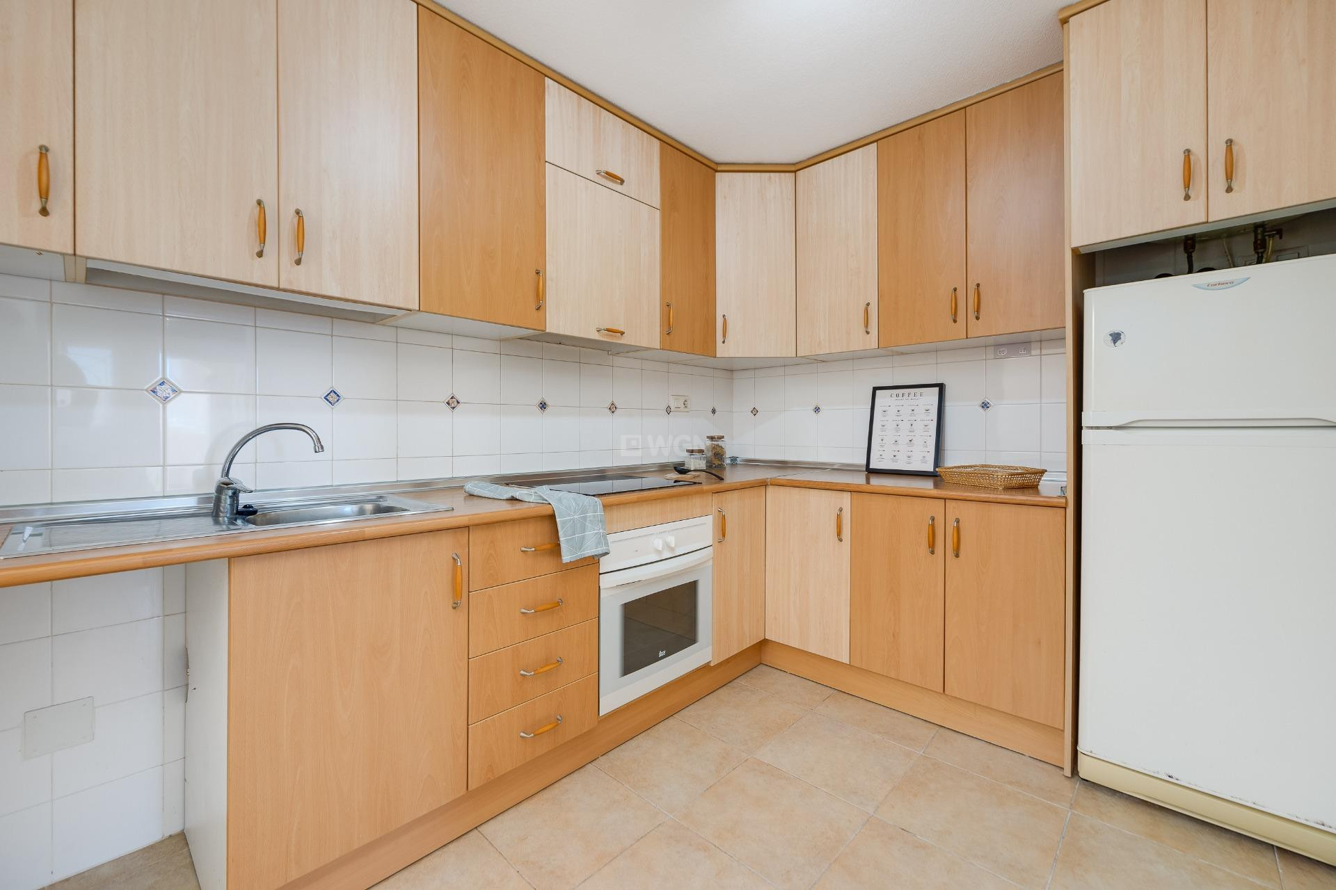 Resale - Bungalow - Torrevieja - Aguas Nuevas 1