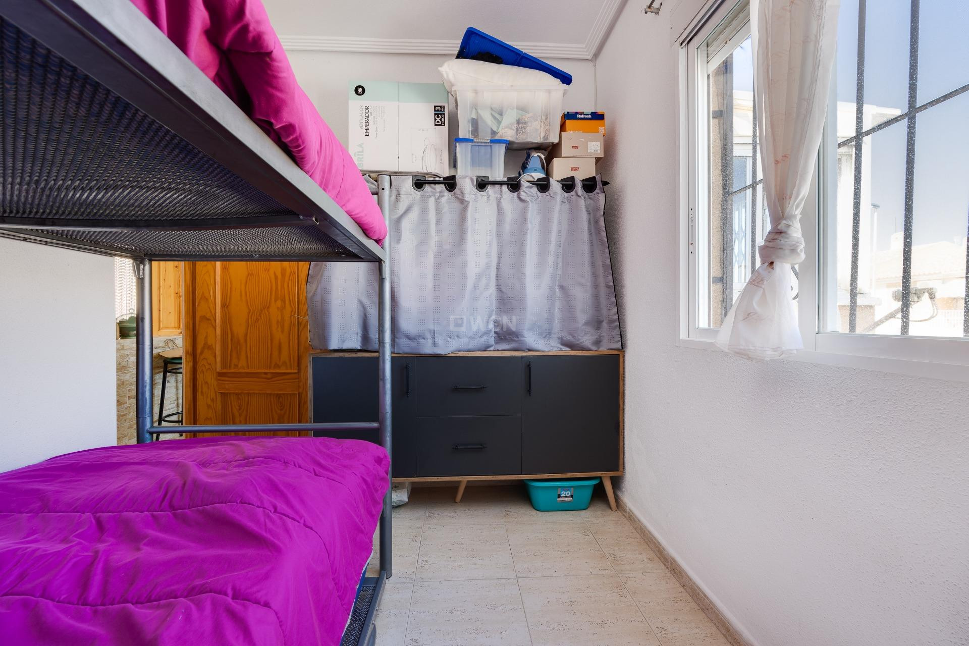 Resale - Bungalow - Torrevieja - aguas nuevas