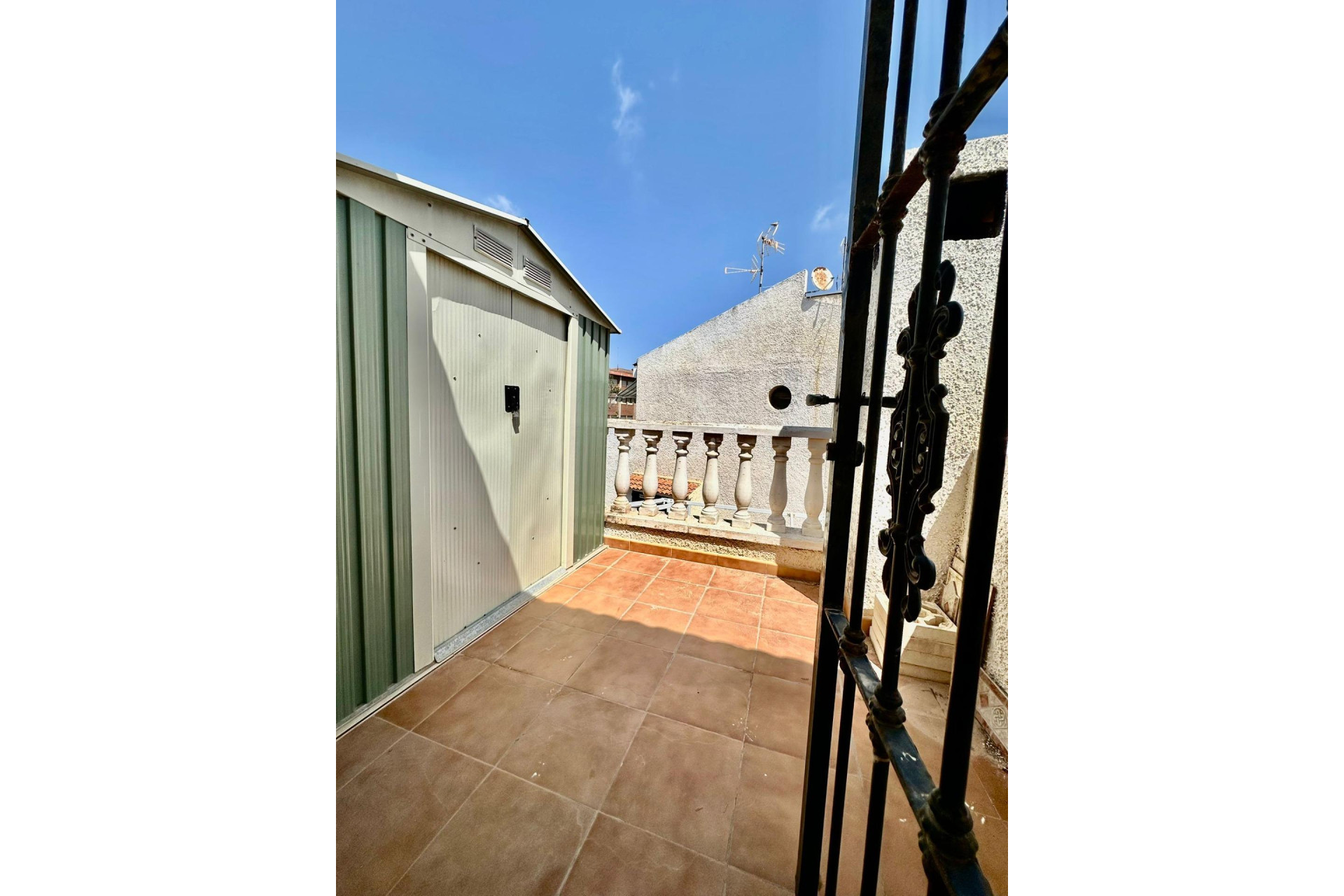 Resale - Bungalow - Torrevieja - aguas nuevas