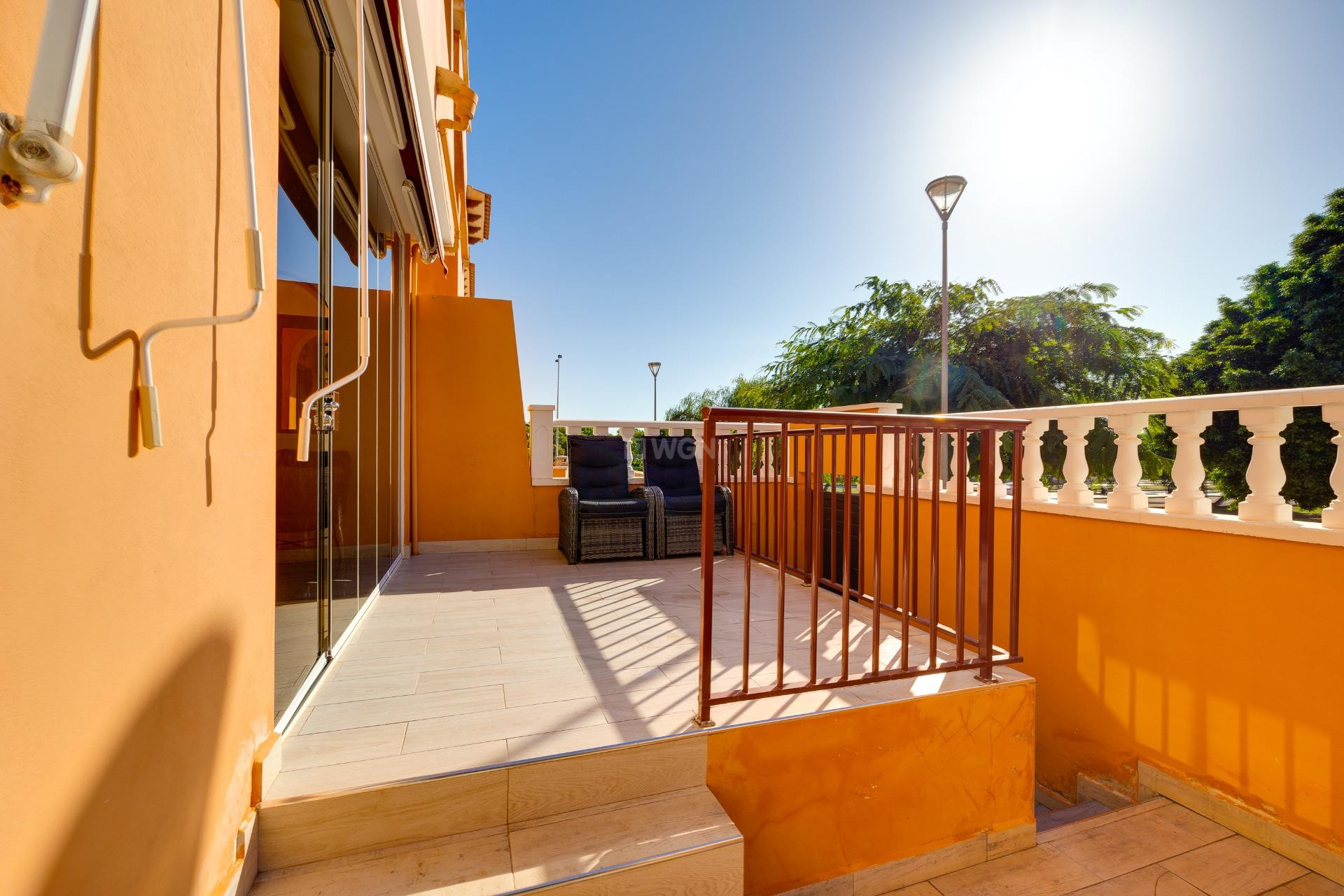 Resale - Bungalow - Torrevieja - aguas nuevas