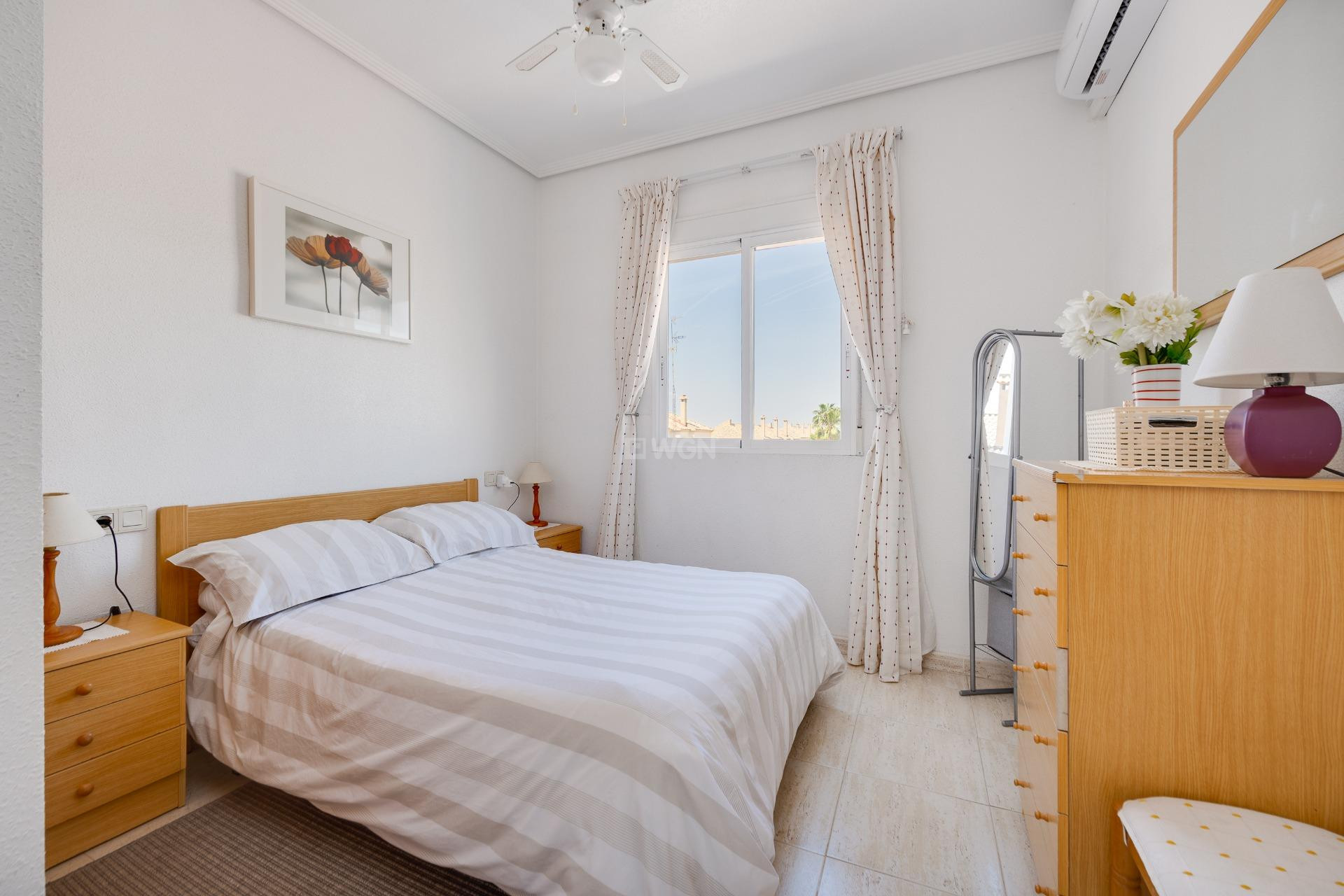 Resale - Bungalow - Torrevieja - aguas nuevas