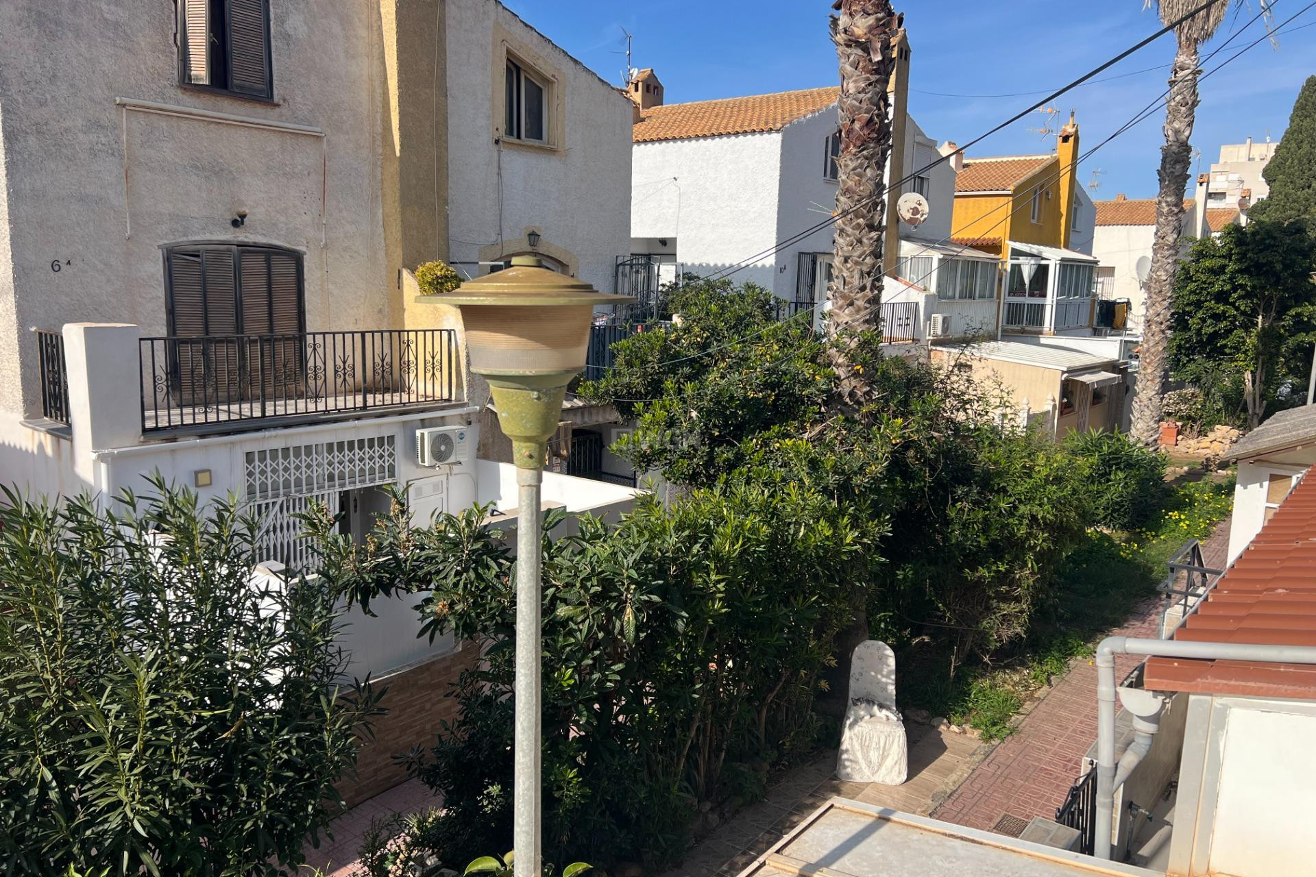 Resale - Bungalow - Torrevieja - Calas Blanca