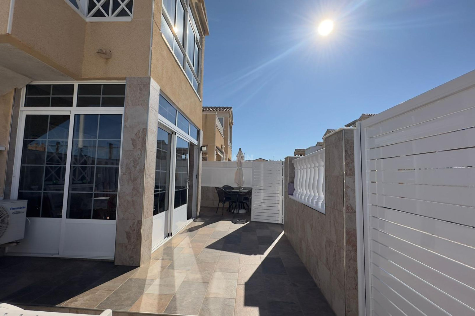 Resale - Bungalow - Torrevieja - Centro