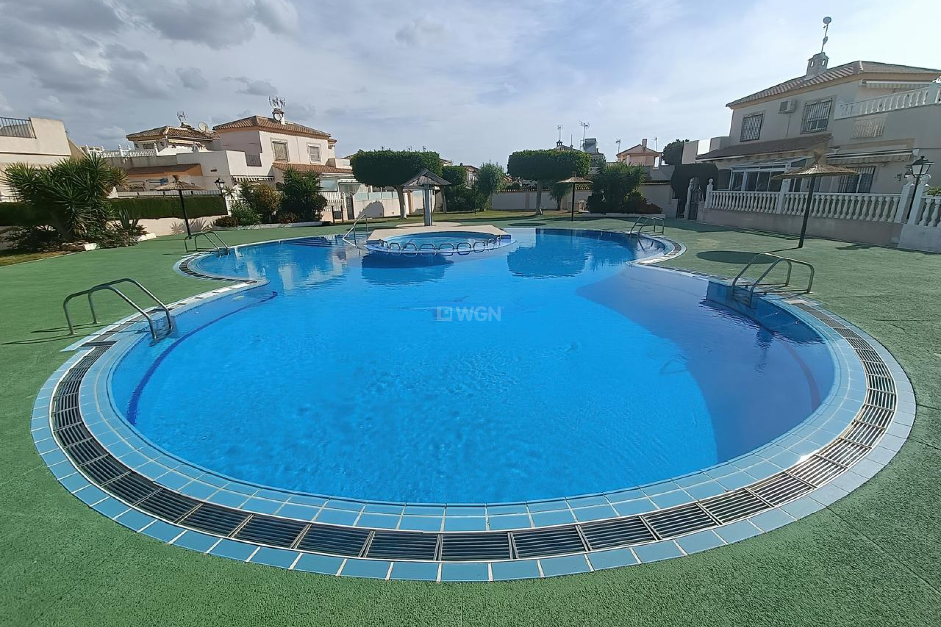 Resale - Bungalow - Torrevieja - Costa Blanca