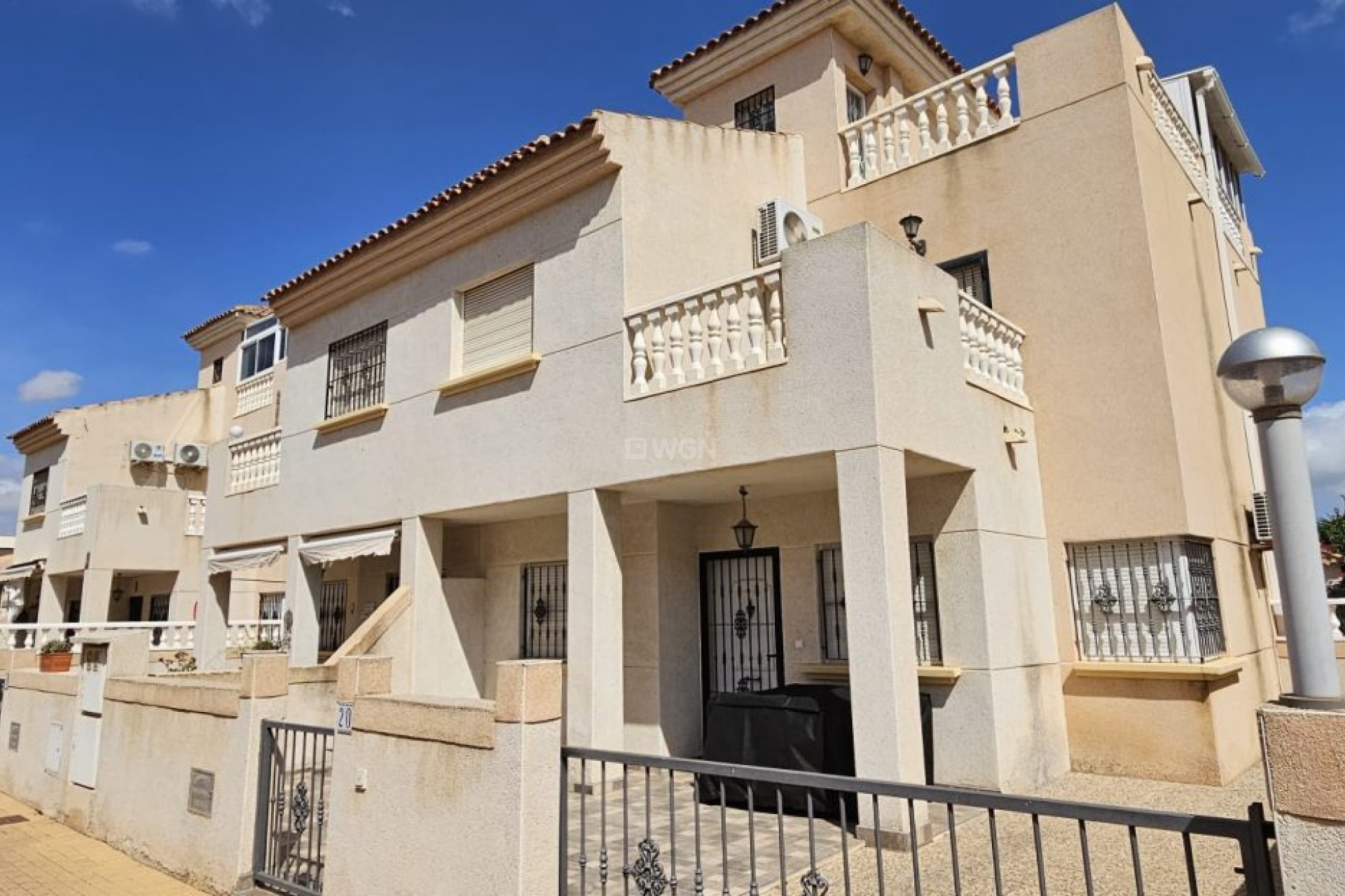 Resale - Bungalow - Torrevieja - Costa Blanca