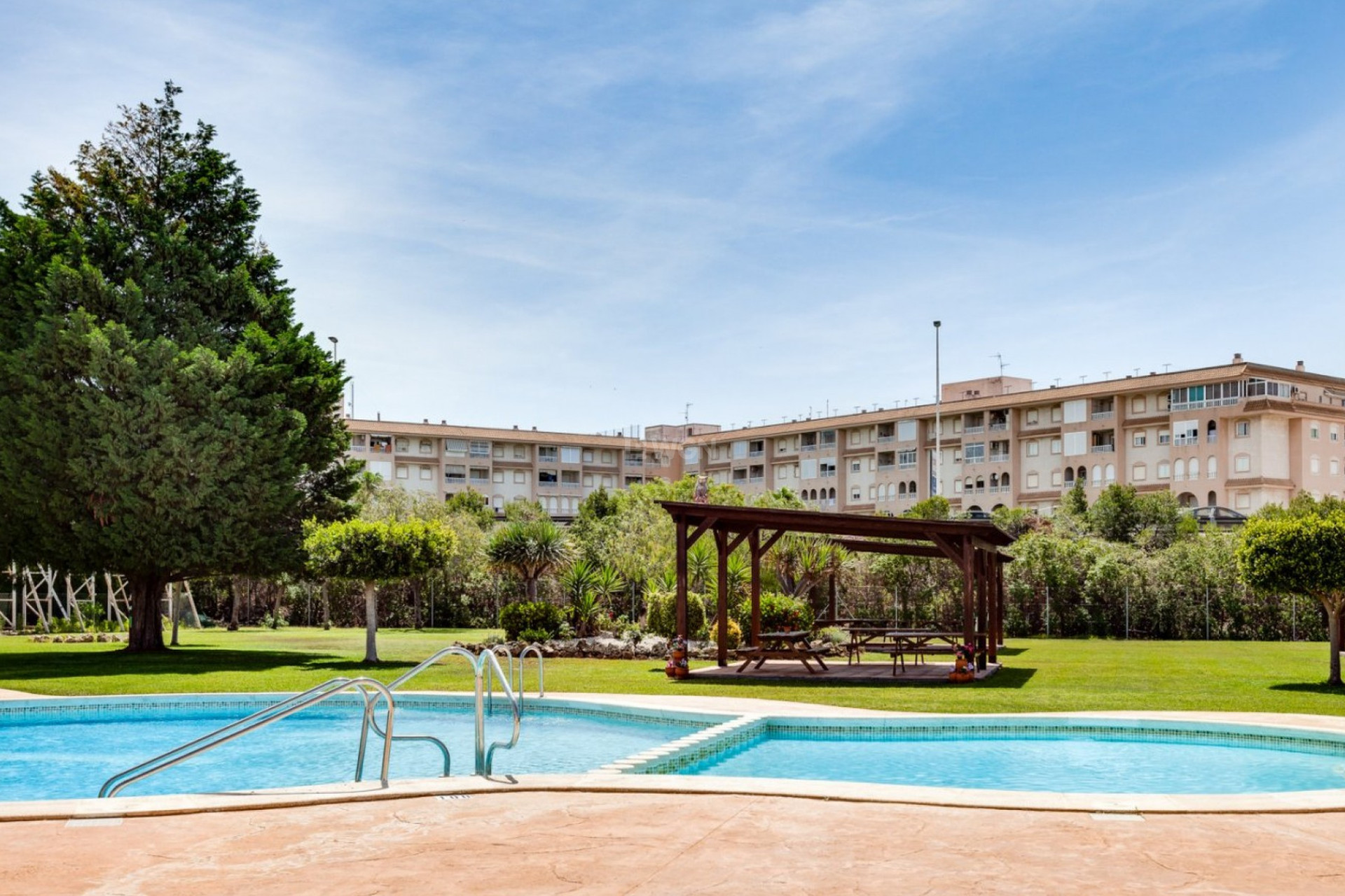 Resale - Bungalow - Torrevieja - Costa Blanca
