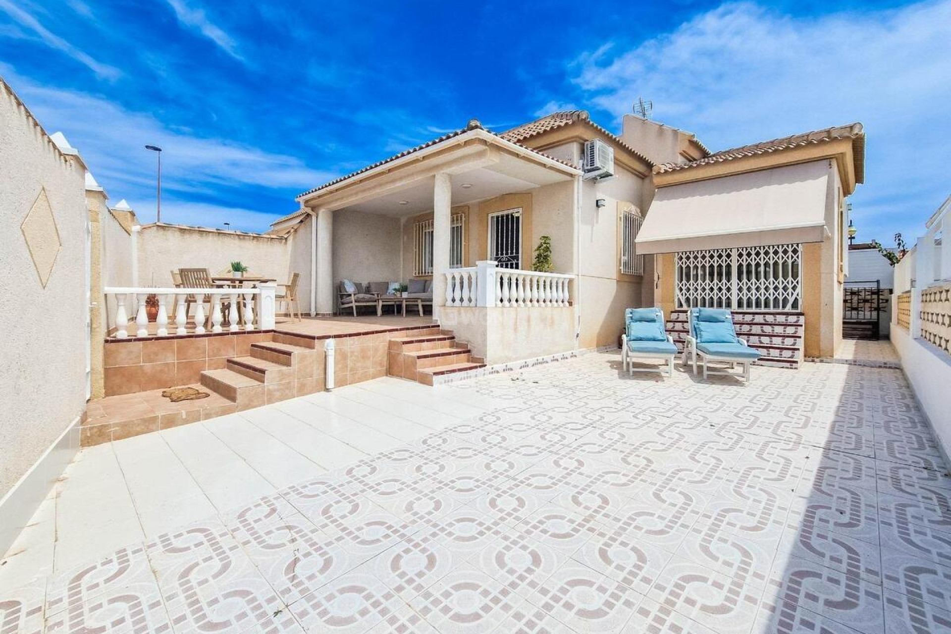 Resale - Bungalow - Torrevieja - Costa Blanca