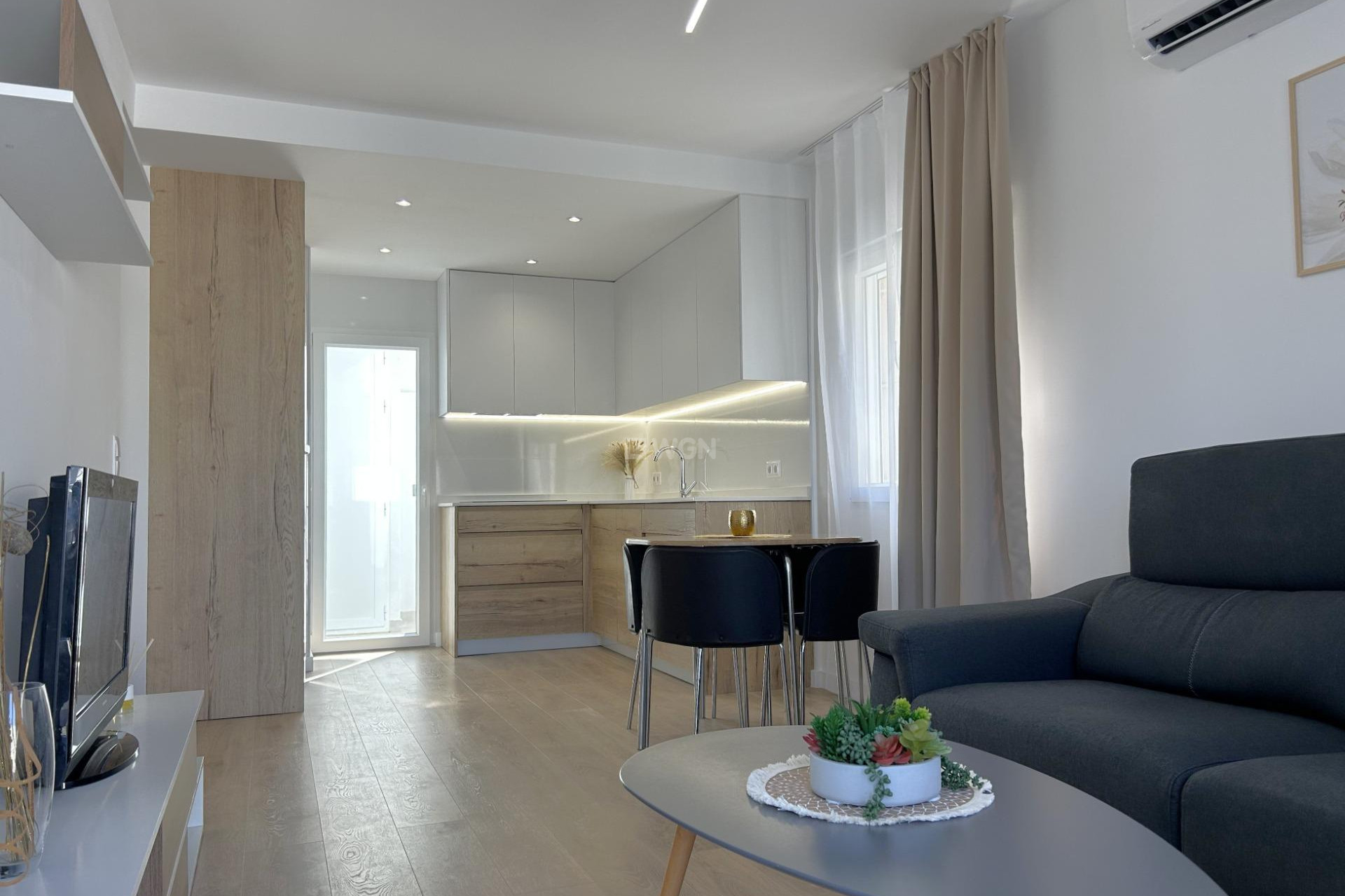 Resale - Bungalow - Torrevieja - El Chaparral