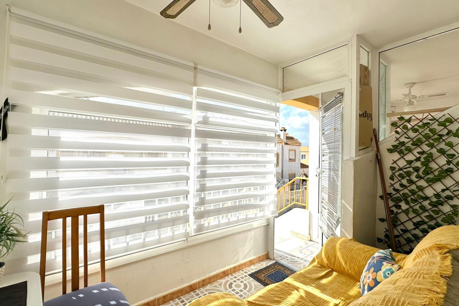 Resale - Bungalow - Torrevieja - El Limonar