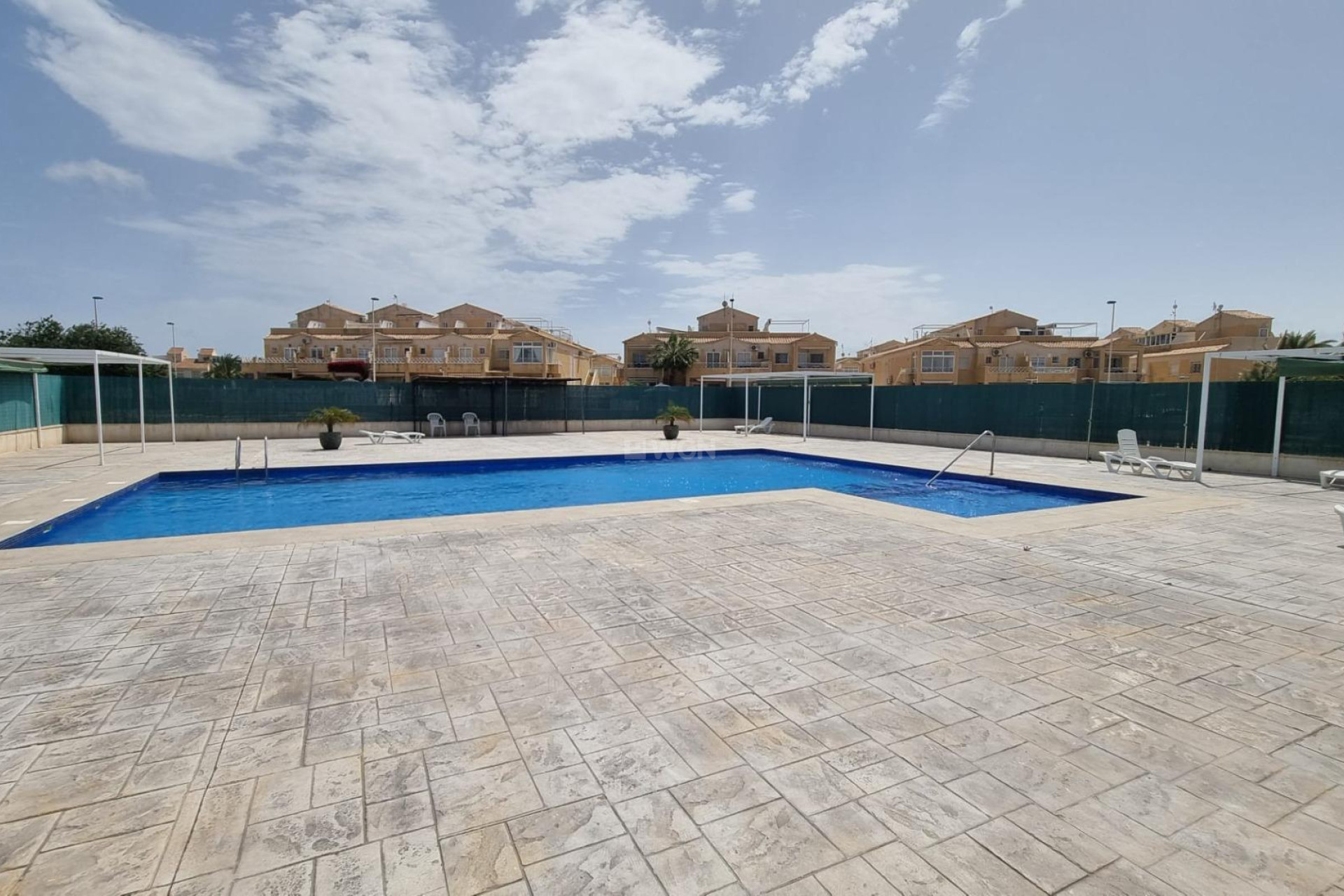 Resale - Bungalow - Torrevieja - La Siesta - El Salado - Torreta