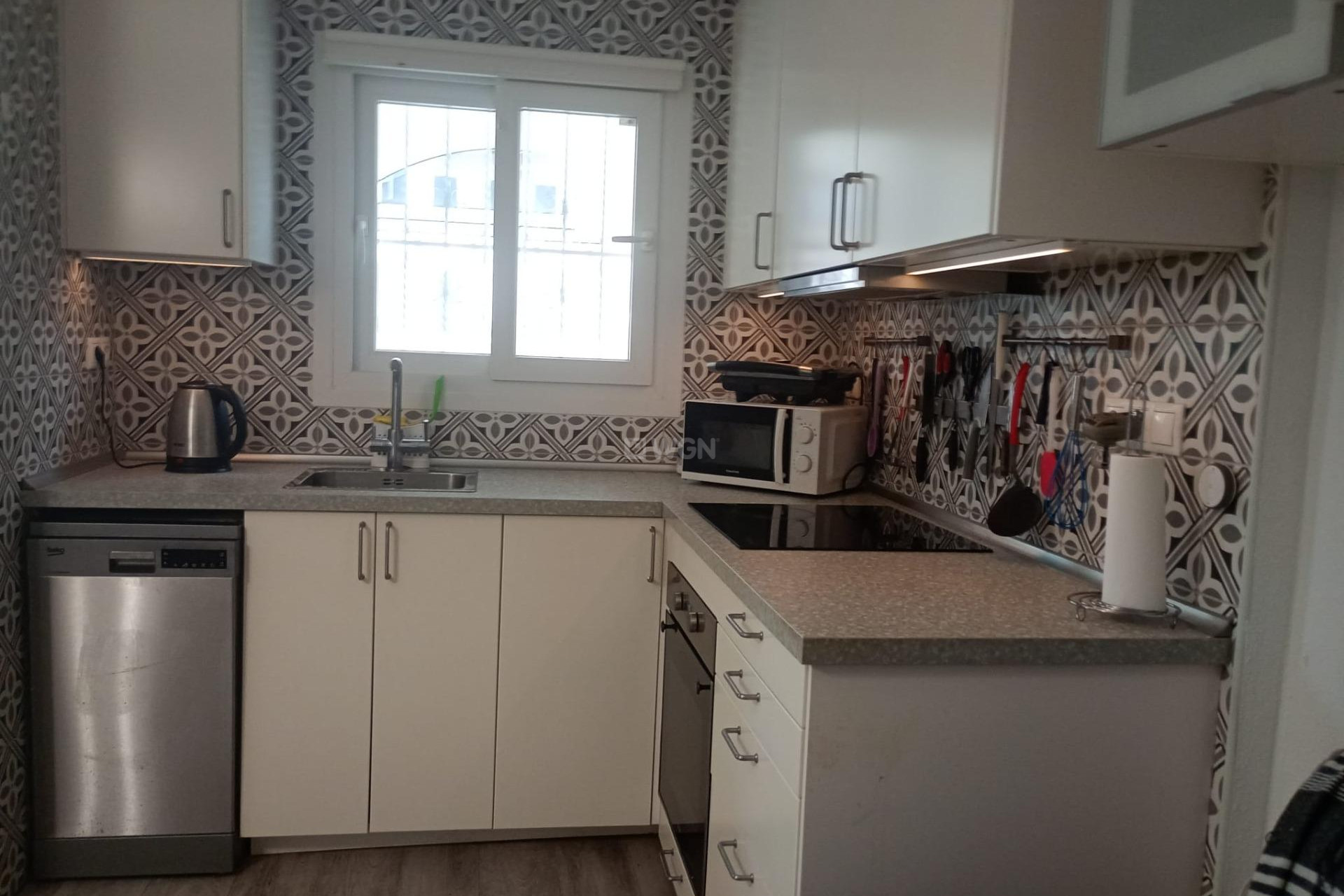 Resale - Bungalow - Torrevieja - La Siesta - El Salado - Torreta