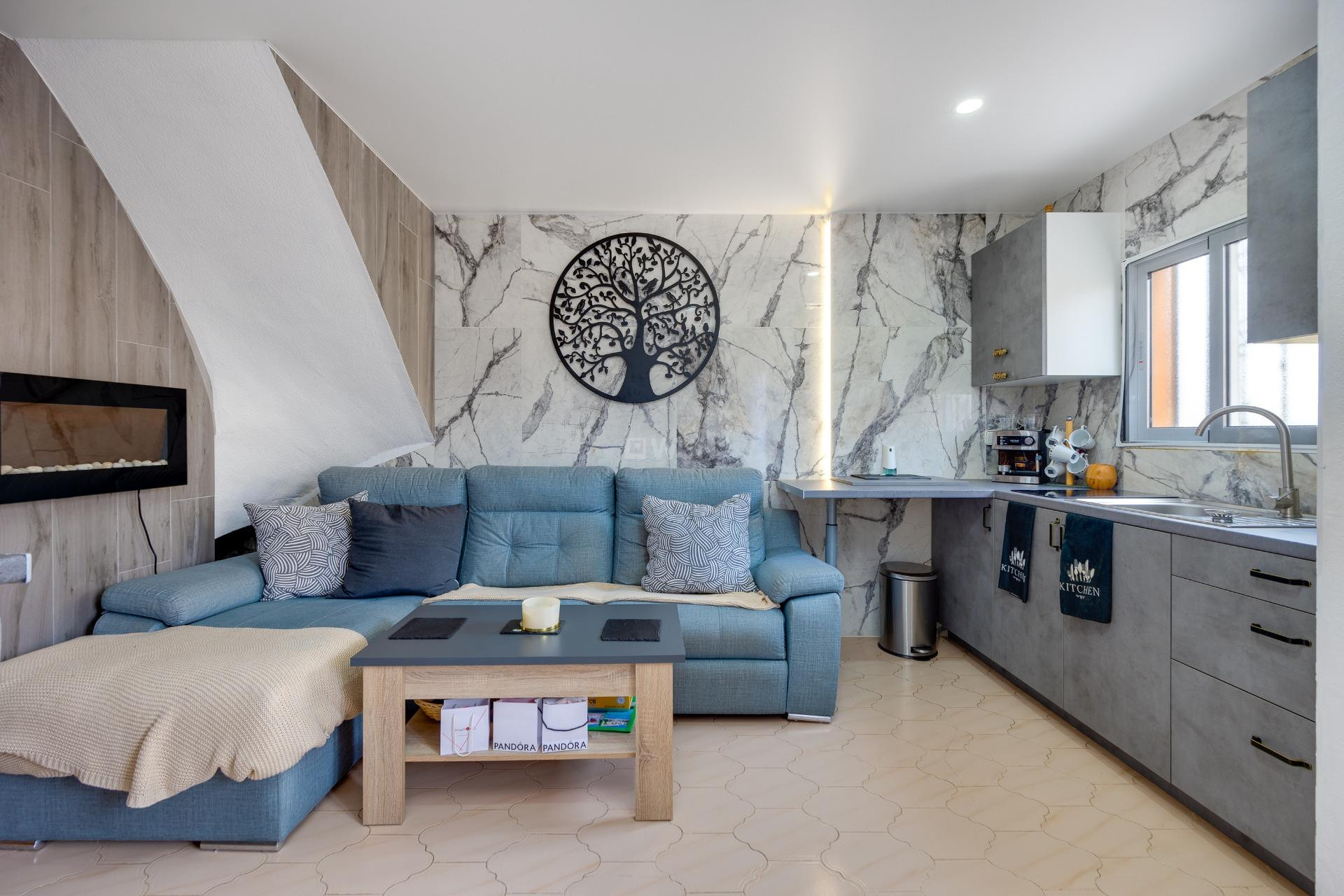 Resale - Bungalow - Torrevieja - La Siesta - El Salado - Torreta