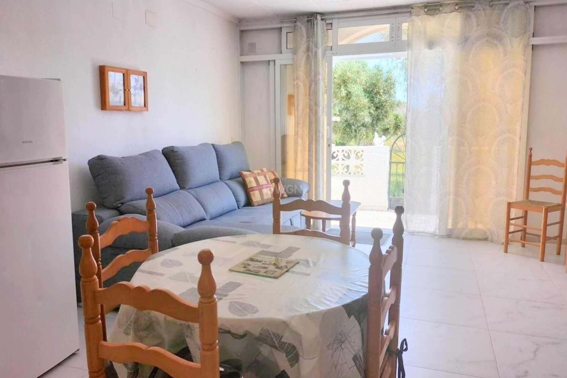 Resale - Bungalow - Torrevieja - La Siesta - El Salado - Torreta
