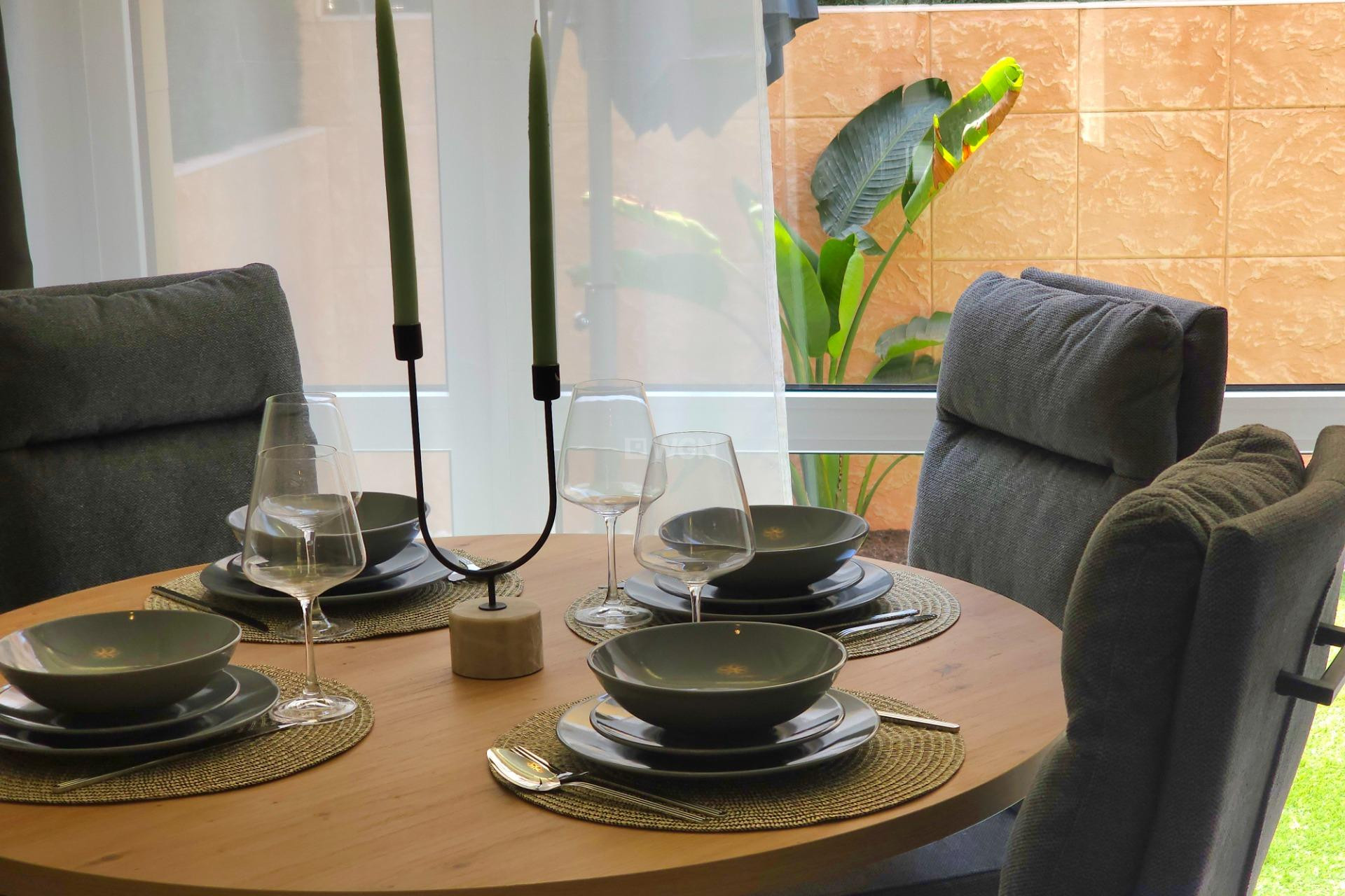Resale - Bungalow - Torrevieja - Los Europeos