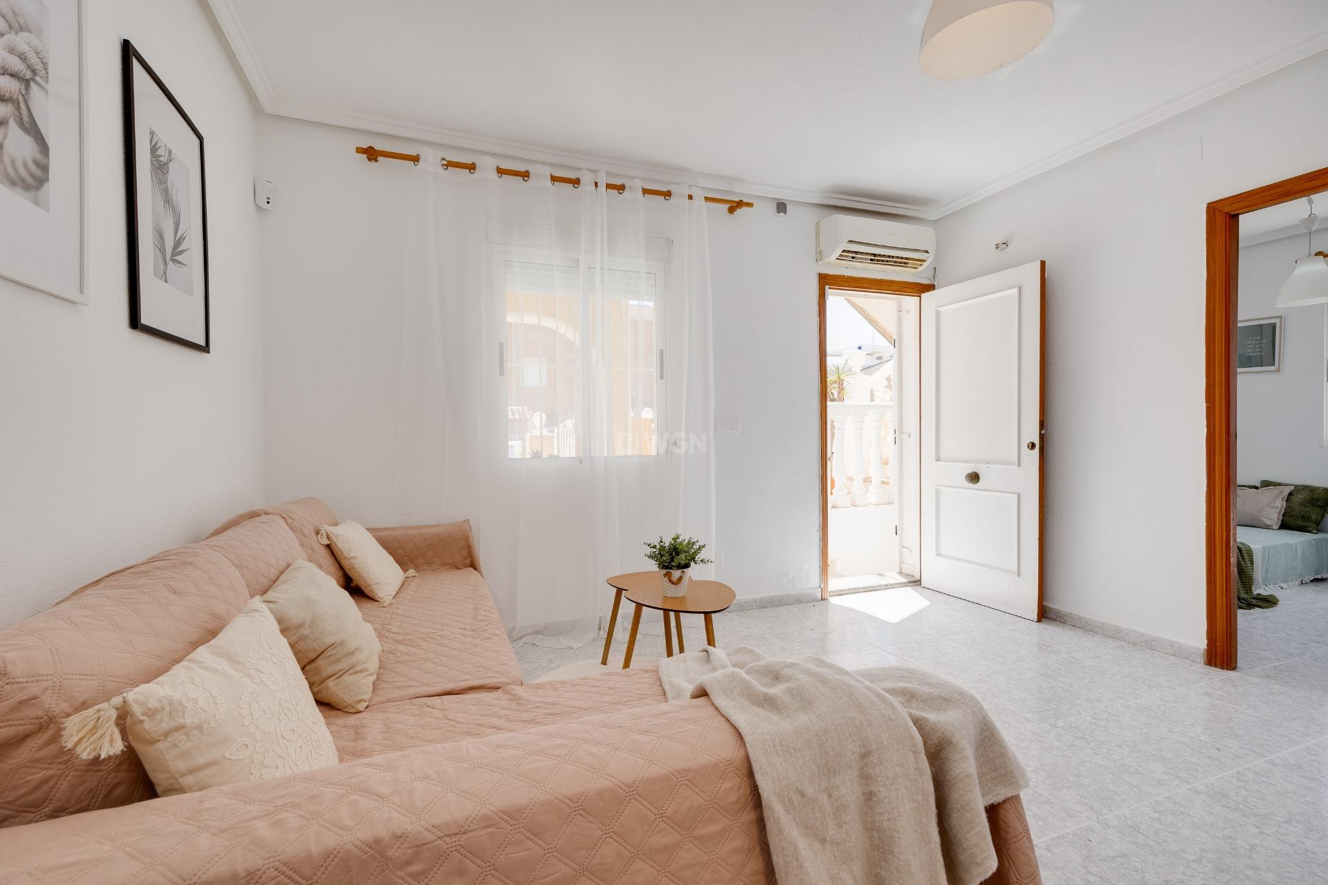 Resale - Bungalow - Torrevieja - Los Frutales