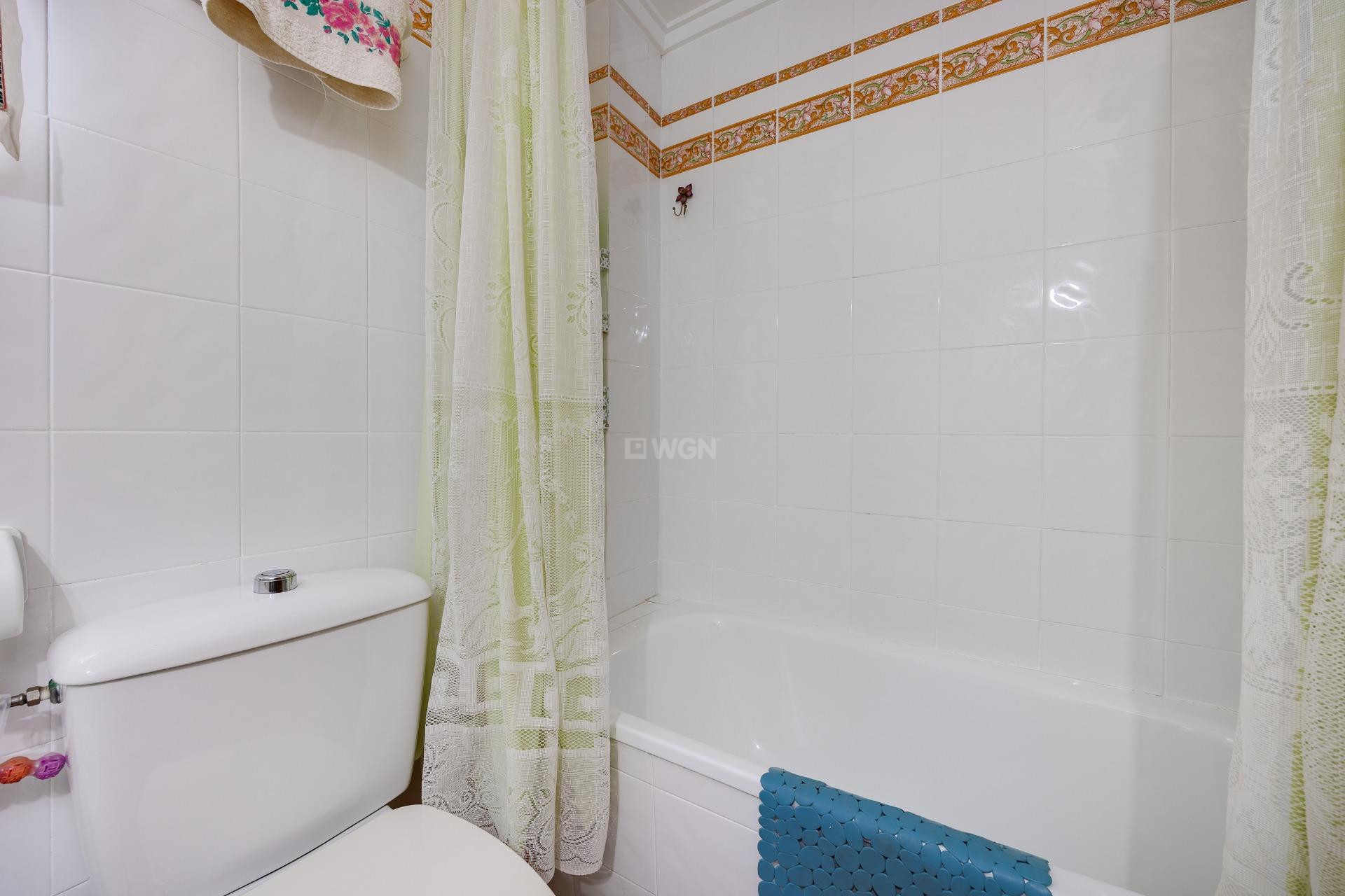 Resale - Bungalow - Torrevieja - PARQUE DE LAS NACIONES