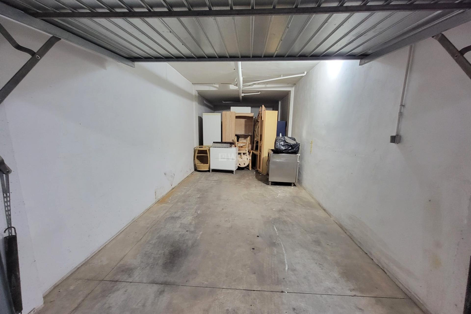 Resale - Bungalow - Torrevieja - Playa de los Locos