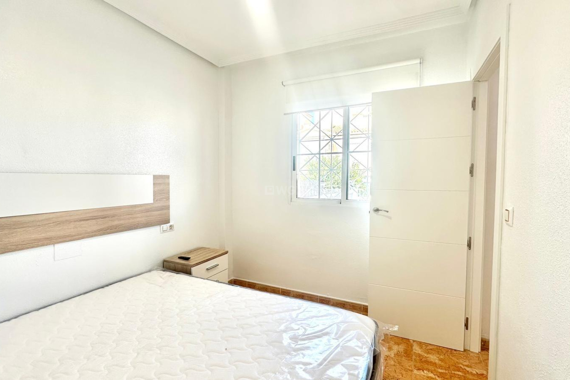 Resale - Bungalow - Torrevieja - Playa de los Locos