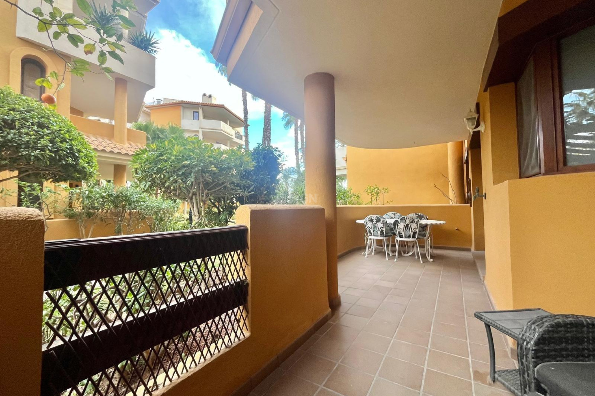 Resale - Bungalow - Torrevieja - Punta Prima