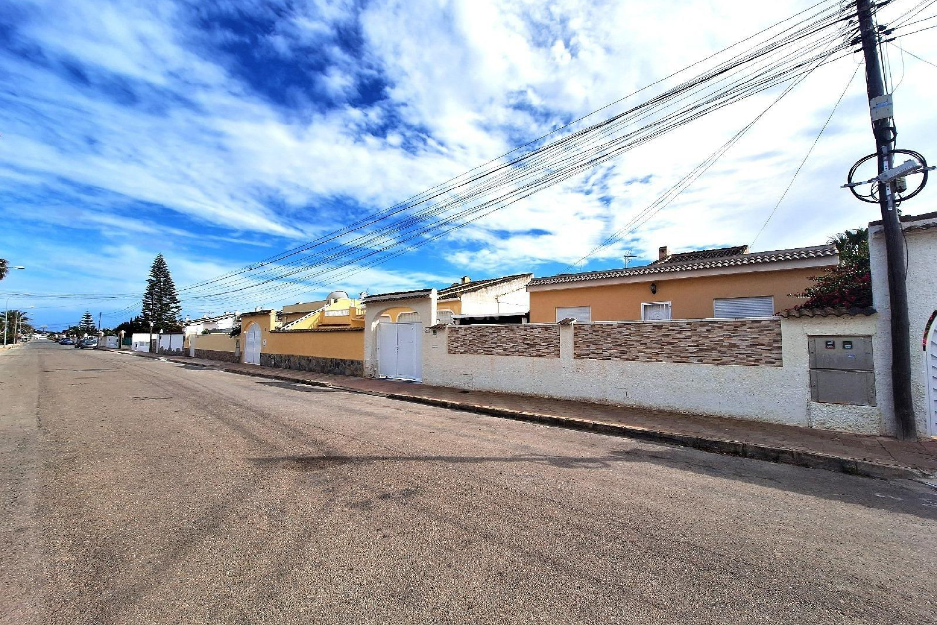 Resale - Bungalow - Torrevieja - San Luis