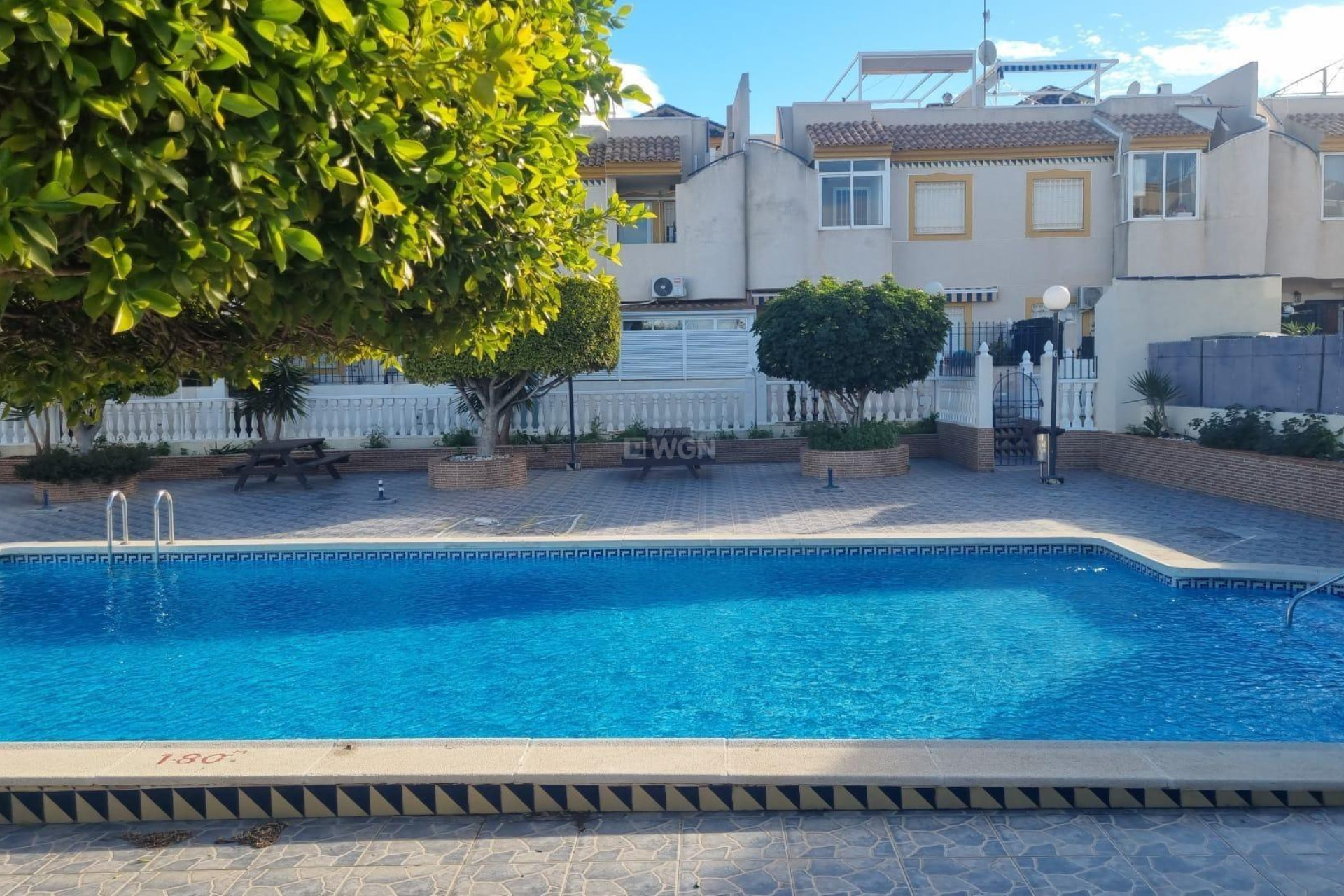 Resale - Bungalow - Torrevieja - Sector 25