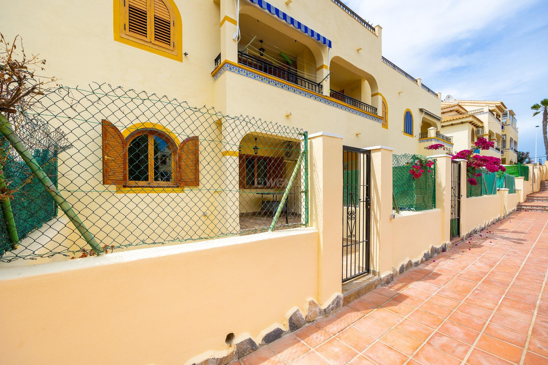 Resale - Bungalow - Torrevieja - Torre La Mata