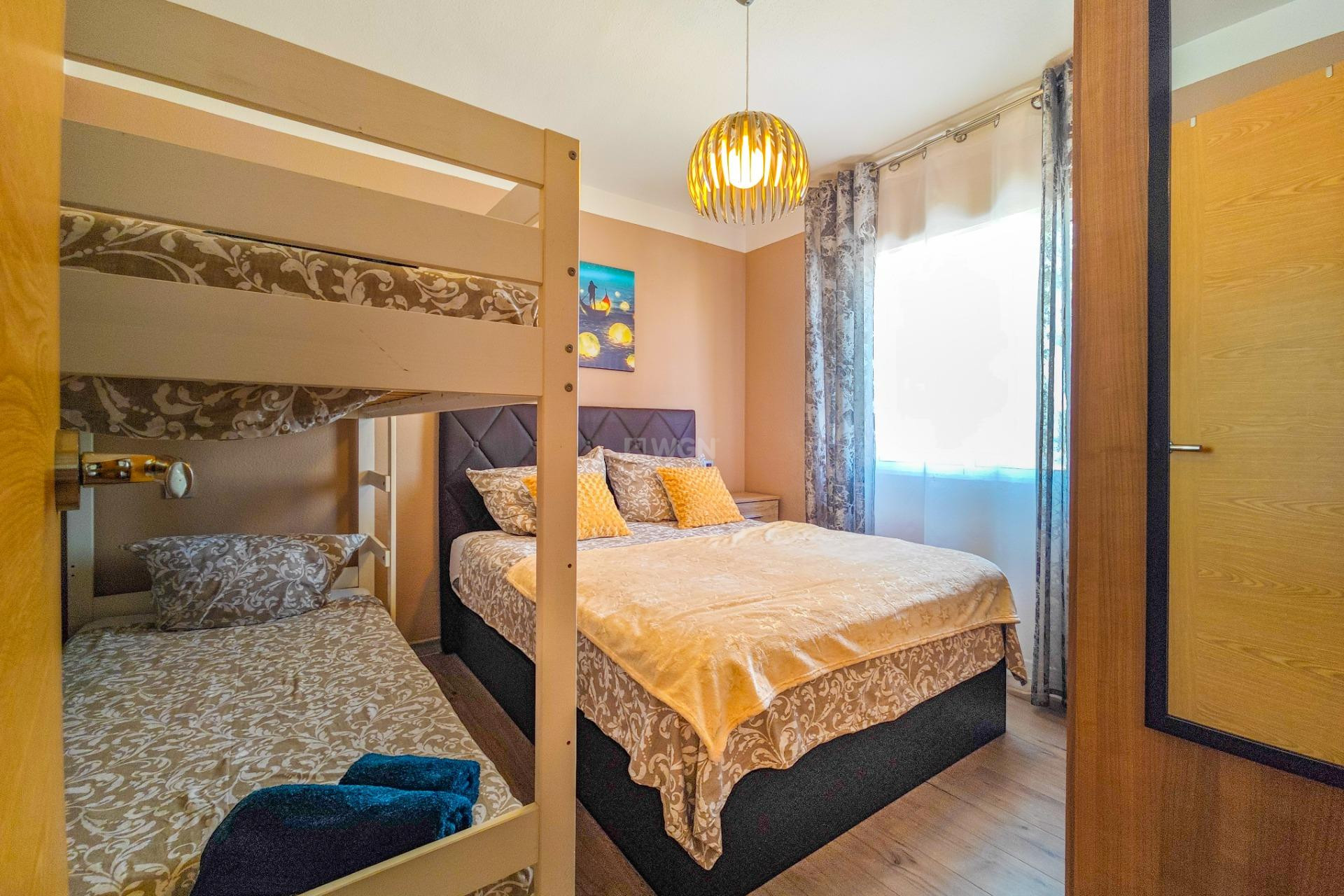 Resale - Bungalow - Torrevieja - Torreblanca