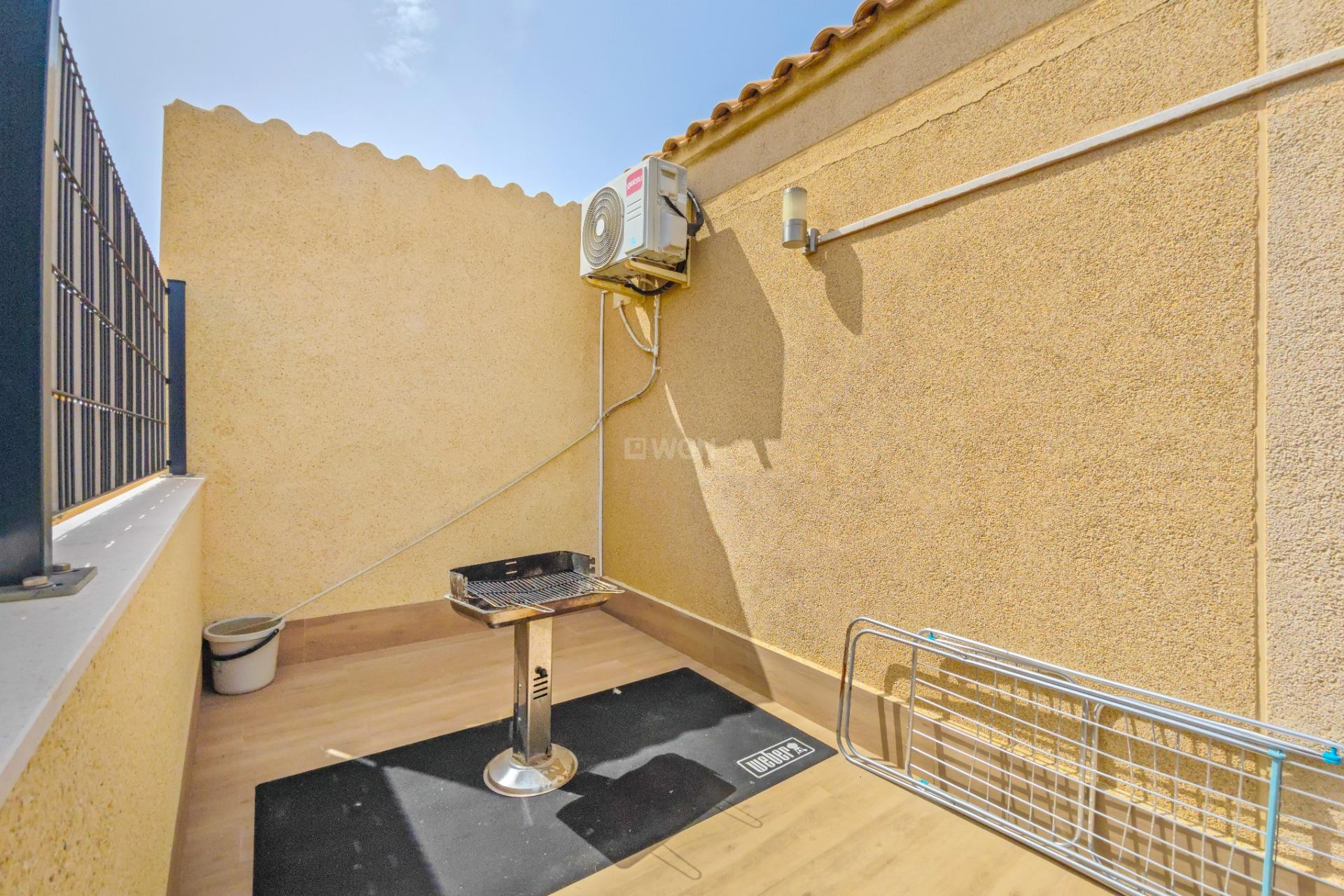 Resale - Bungalow - Torrevieja - Torreblanca