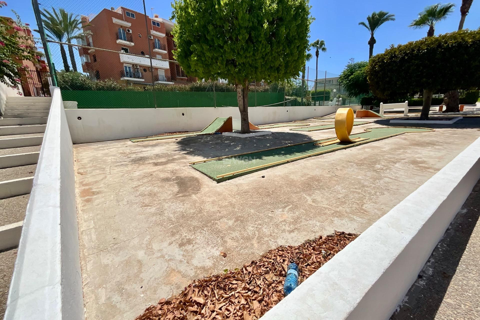 Resale - Bungalow - Torrevieja - Torreblanca