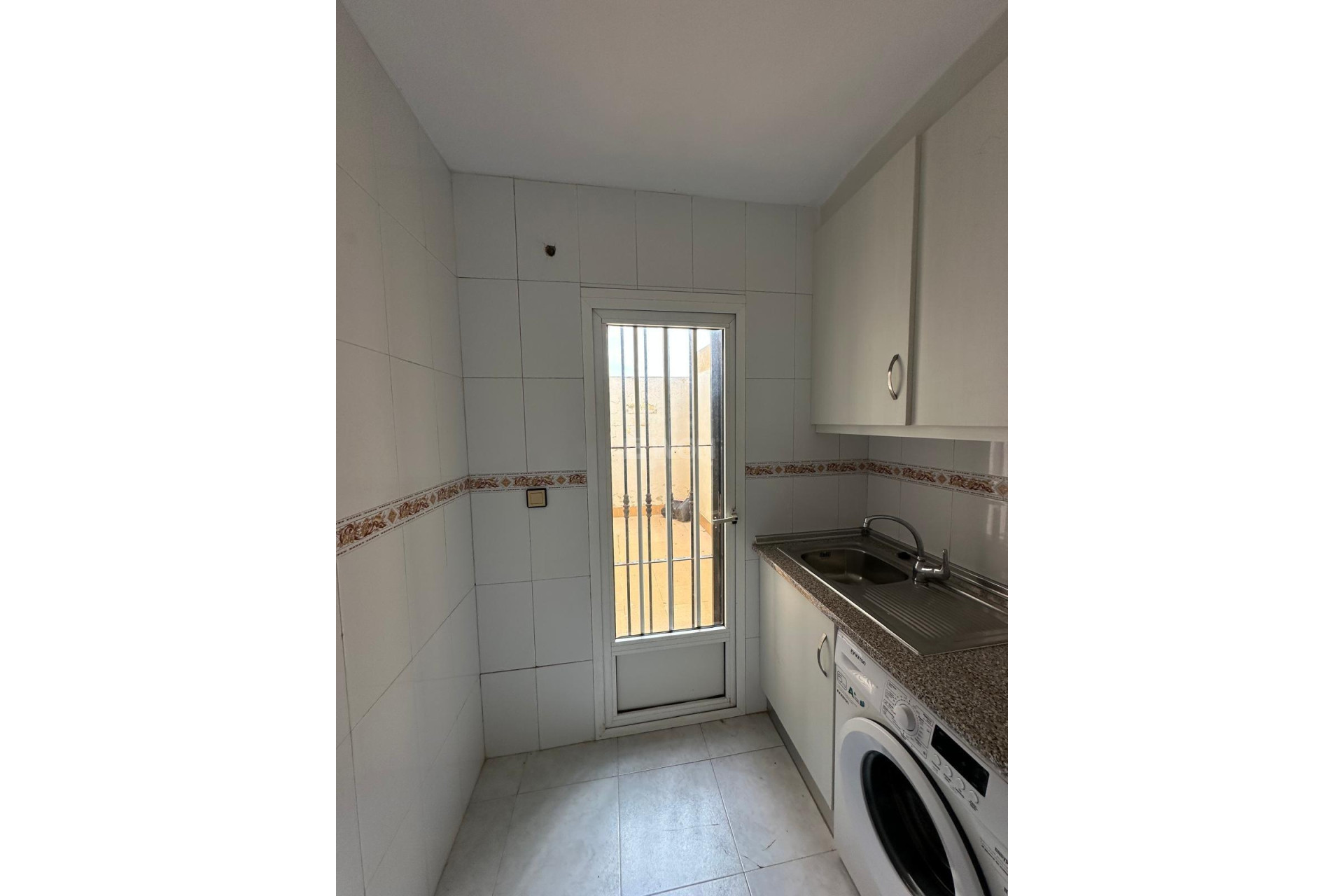 Resale - Bungalow - Torrevieja