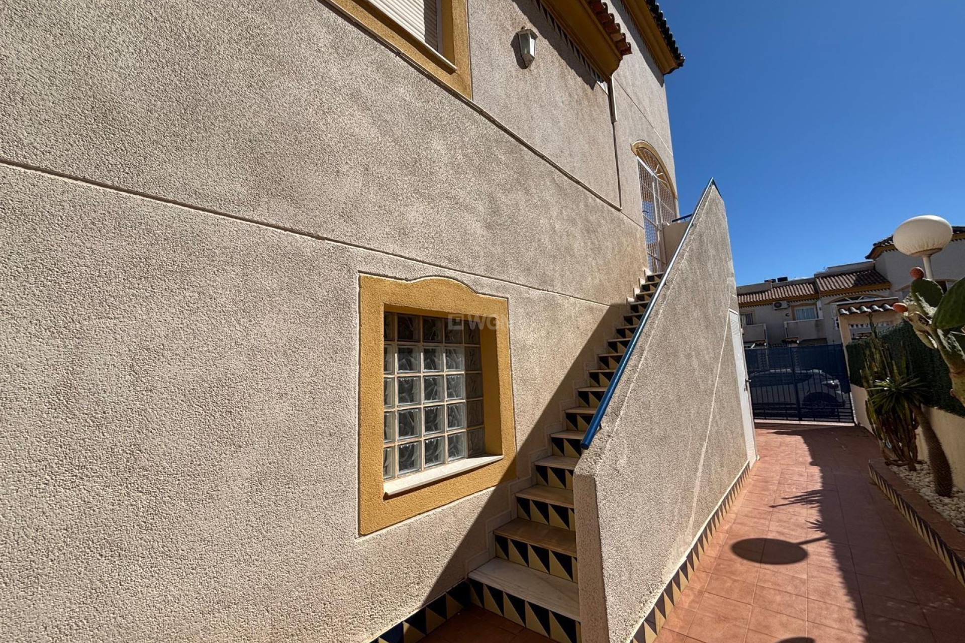 Resale - Bungalow - Torrevieja