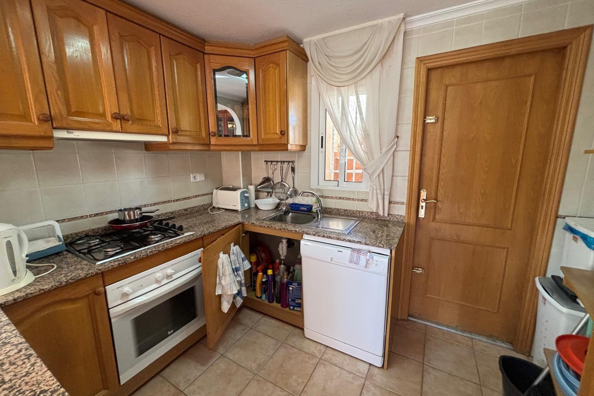 Resale - Bungalow - Torrevieja