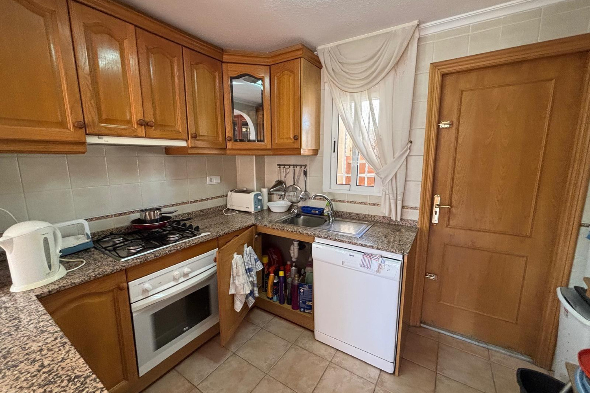 Resale - Bungalow - Torrevieja