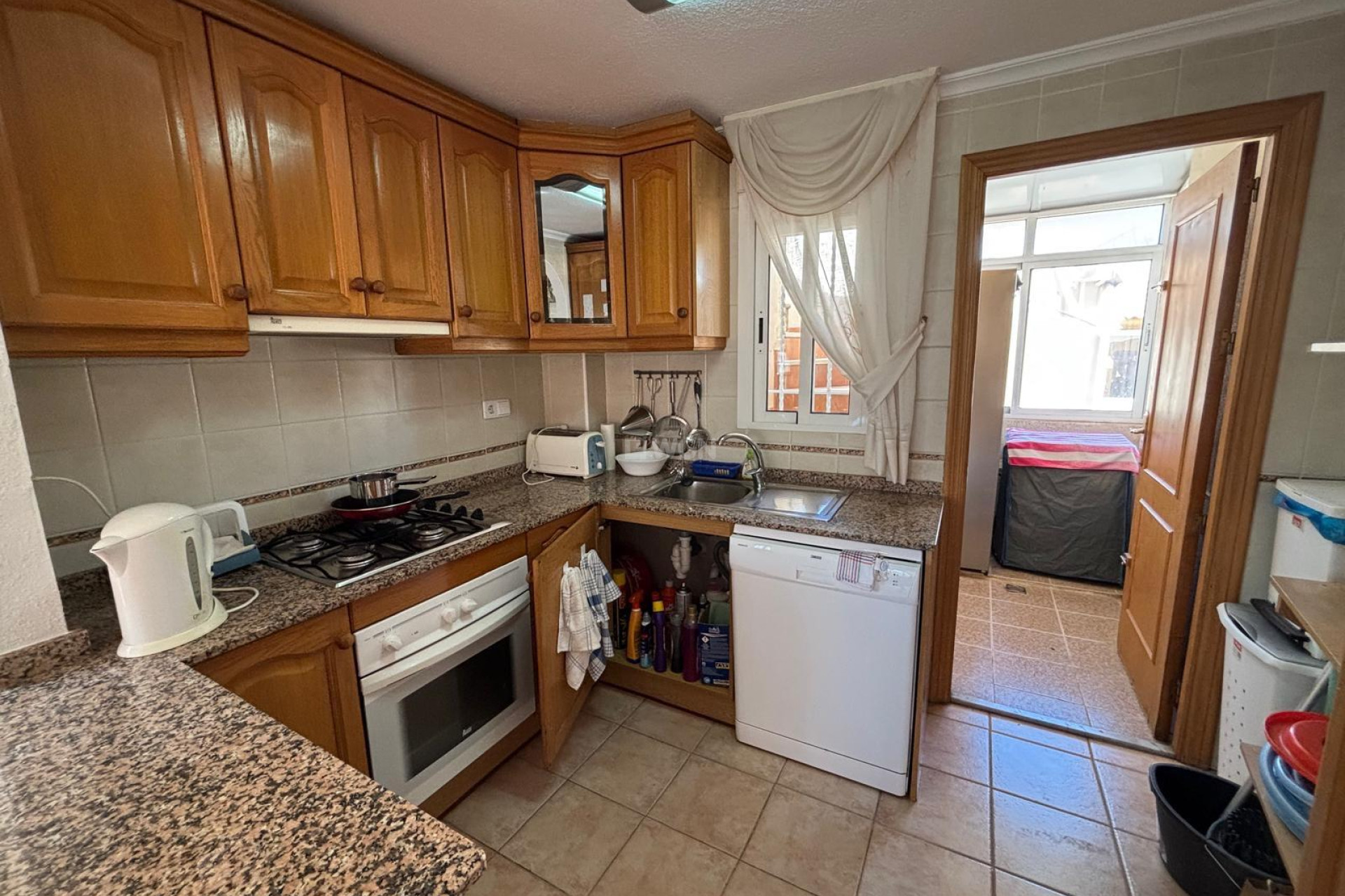 Resale - Bungalow - Torrevieja