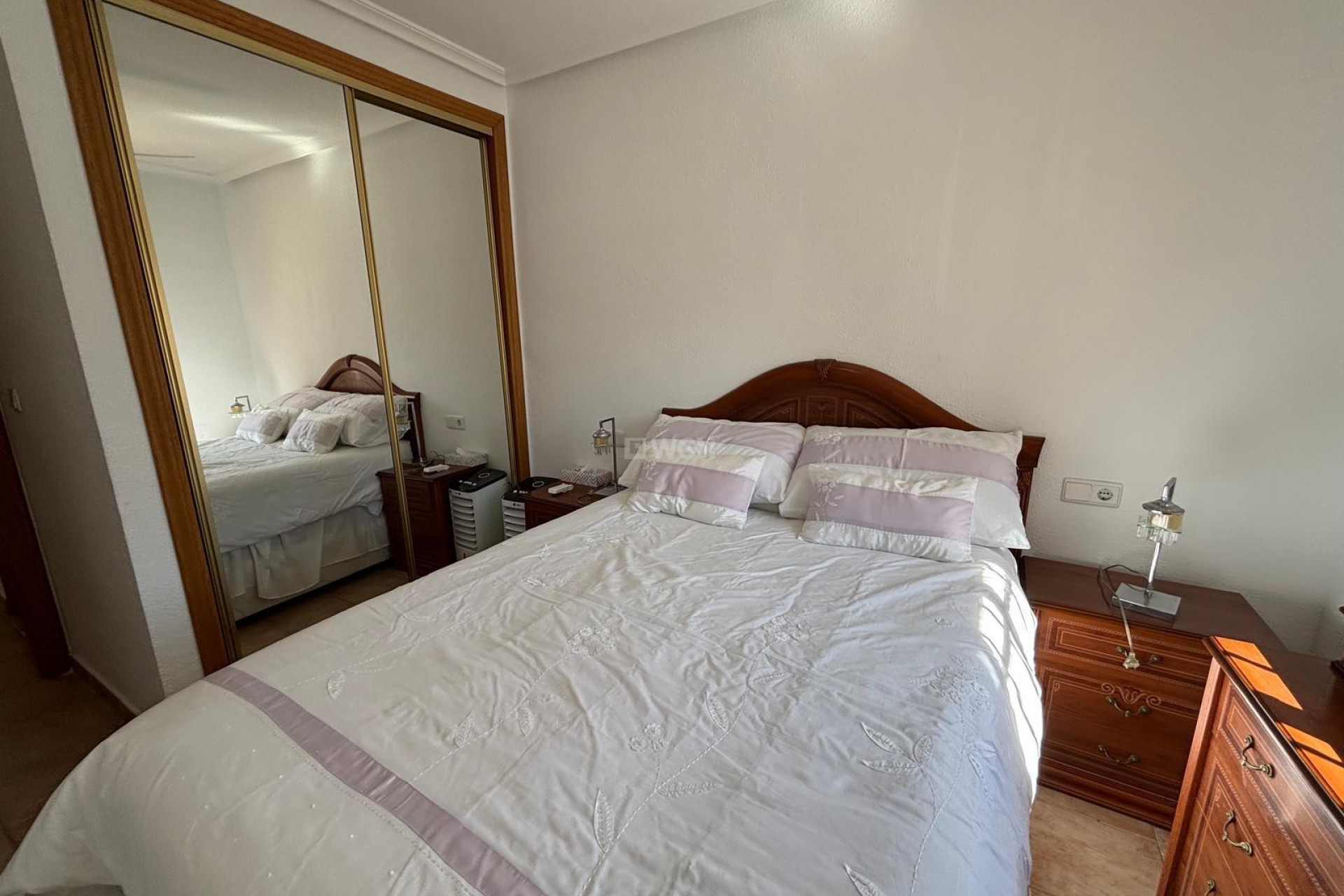 Resale - Bungalow - Torrevieja