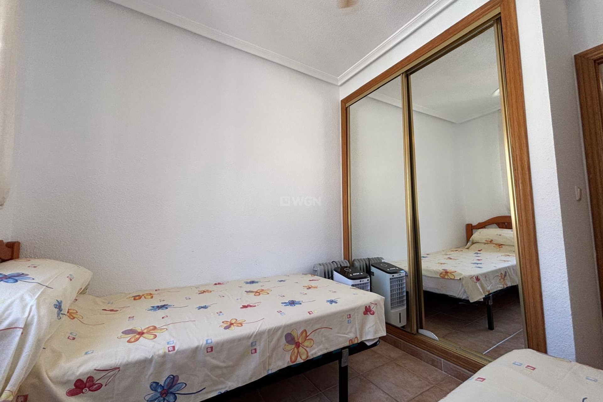 Resale - Bungalow - Torrevieja