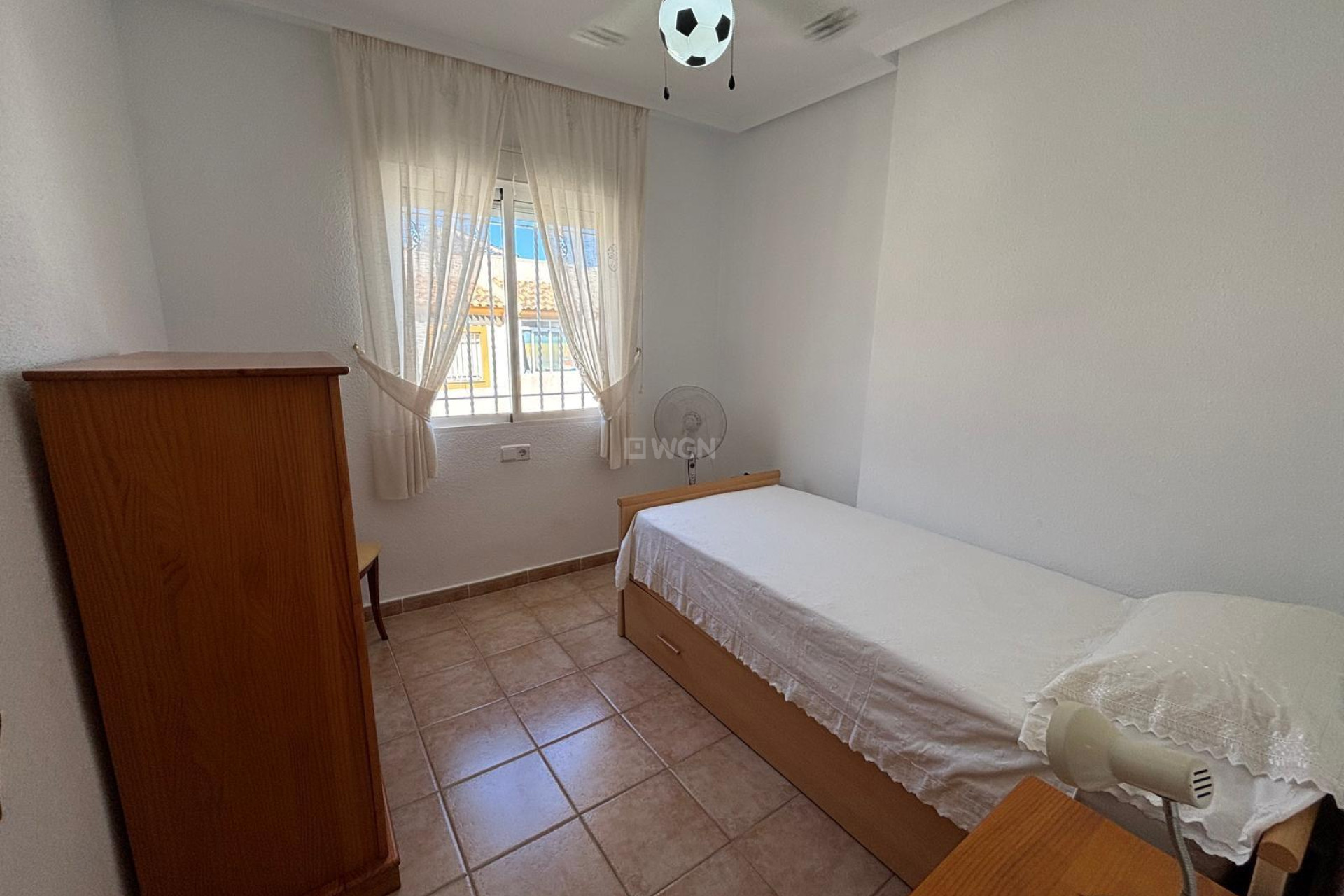 Resale - Bungalow - Torrevieja