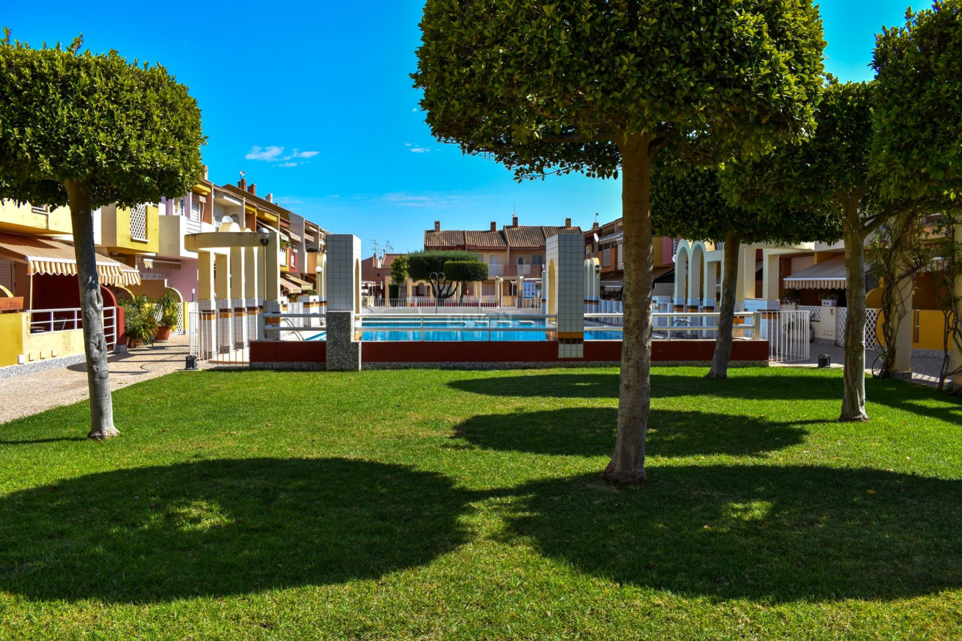 Resale - Casa Tipo Dúplex - Santiago de la ribera - San blas